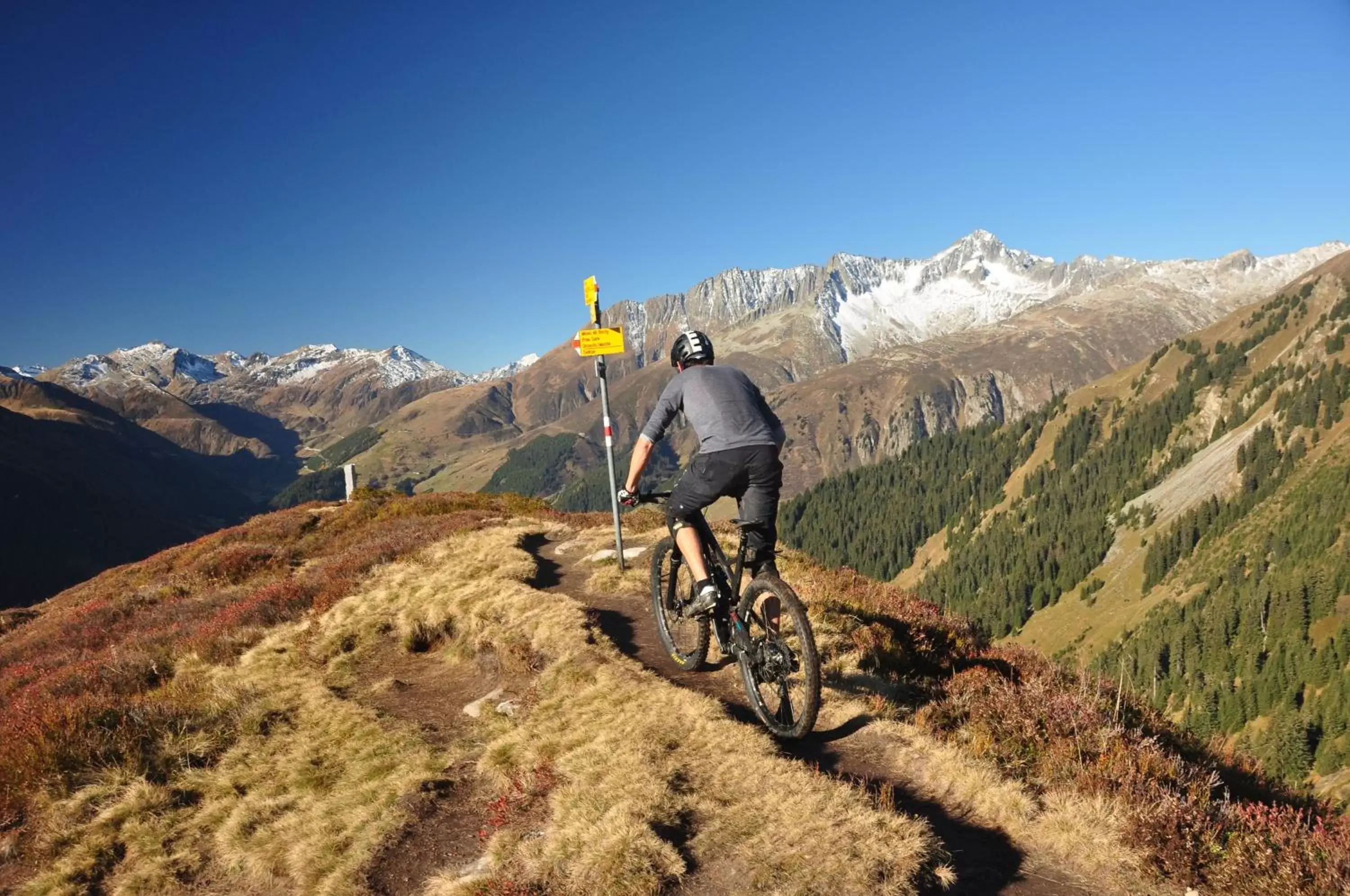 Cycling in Catrina Resort