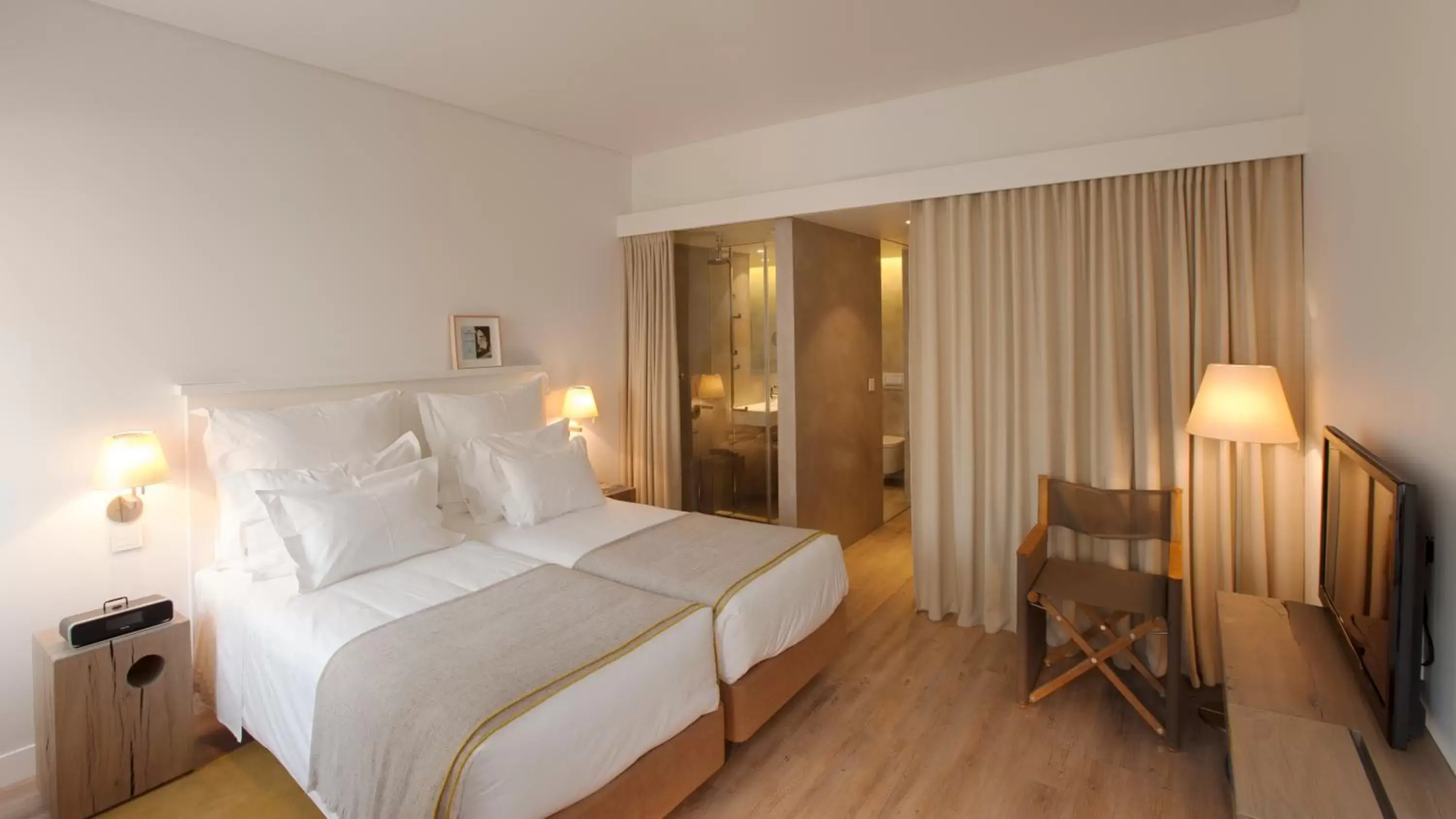 Double or Twin Room with Patio View in Memmo Alfama - Design Hotels