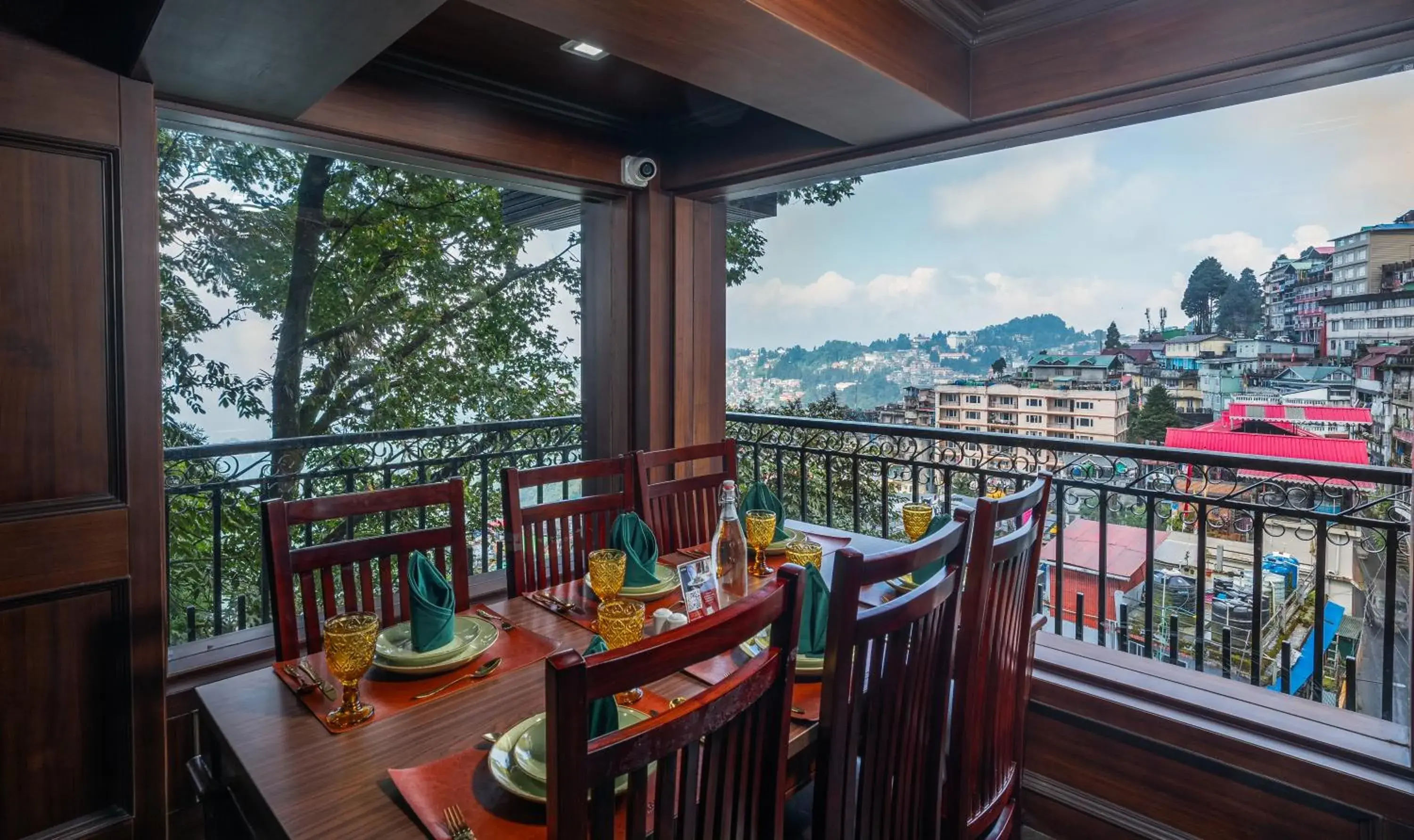 Restaurant/places to eat in The West Gate Posada By Summit Restaurant/places to eat in The West Gate Posada By Summit