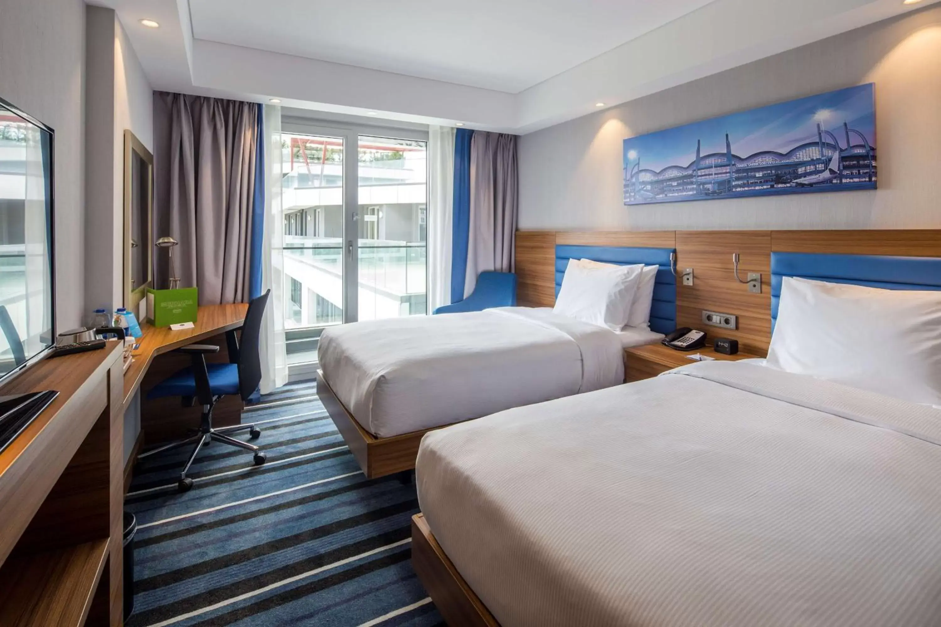 Bedroom, Bed in Hampton by Hilton Istanbul Kurtkoy
