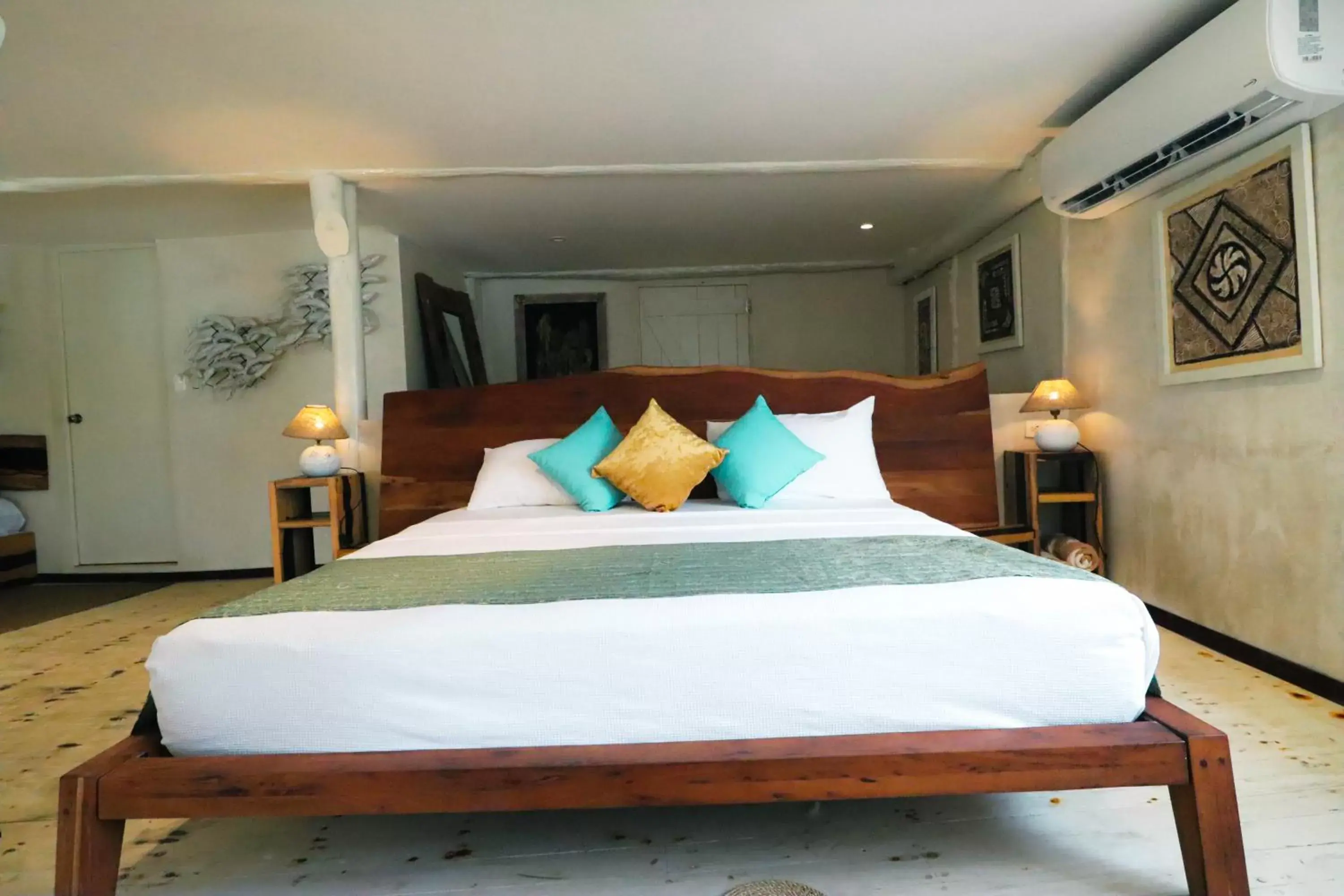 Bed in Villa Las Estrellas Tulum - located at the party zone