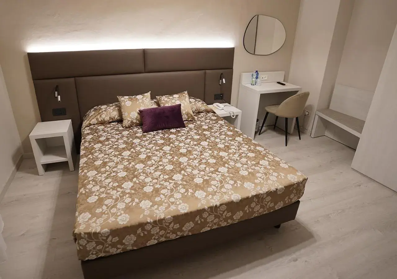 Bed in Hotel Continentale Bed in Hotel Continentale