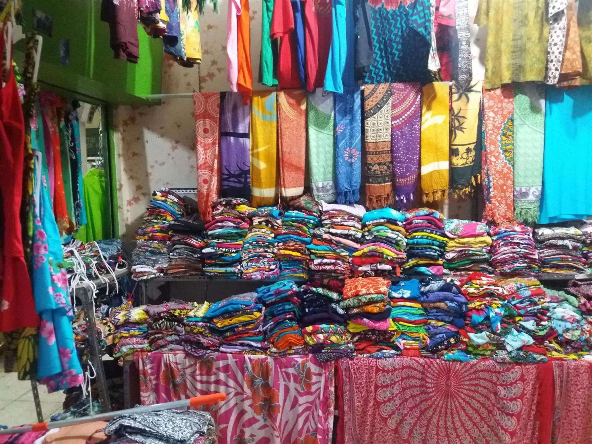 Shopping Area in Inna Bali Heritage Hotel