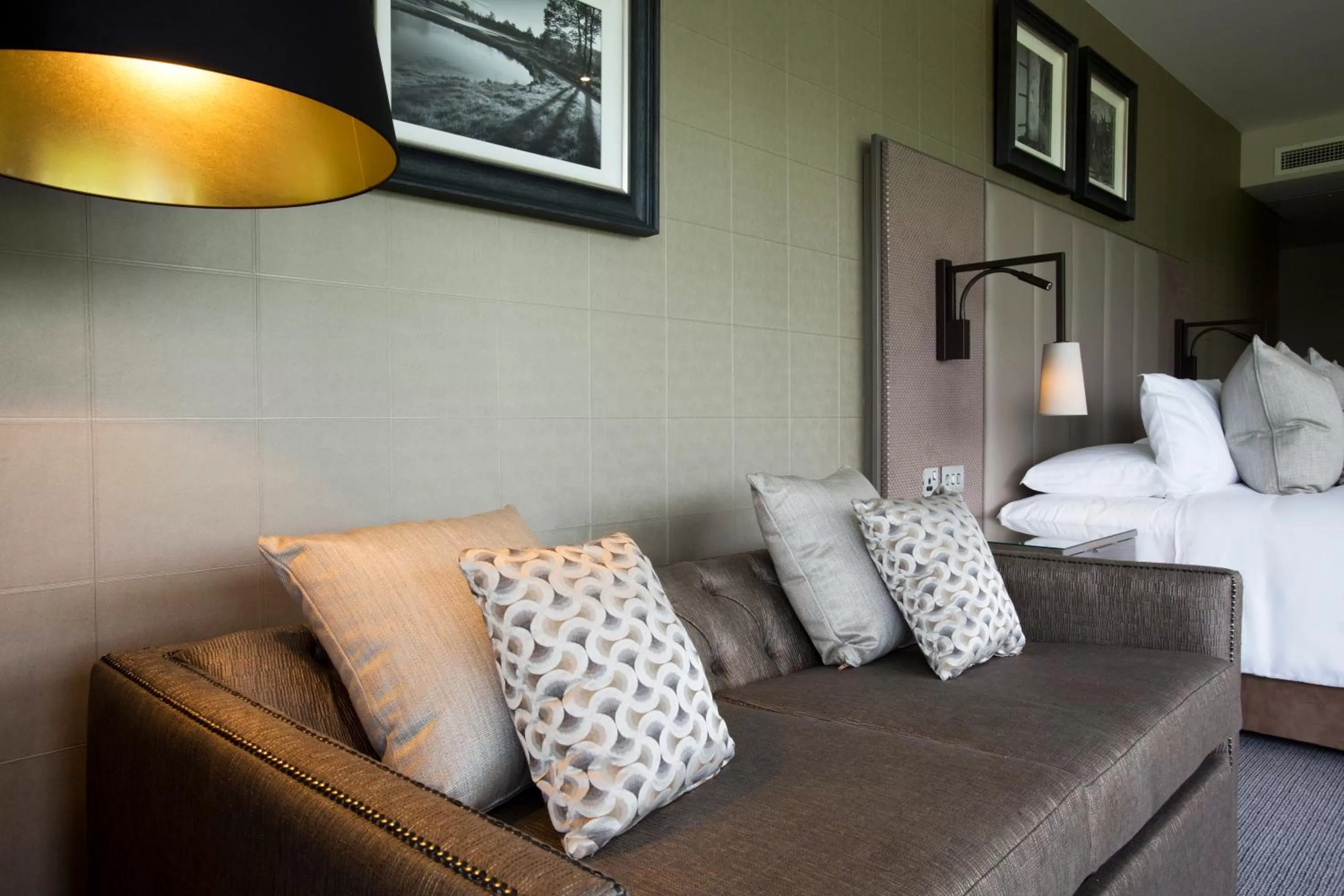 Photo of the whole room, Bed in Meldrum House Hotel Golf And Country Estate