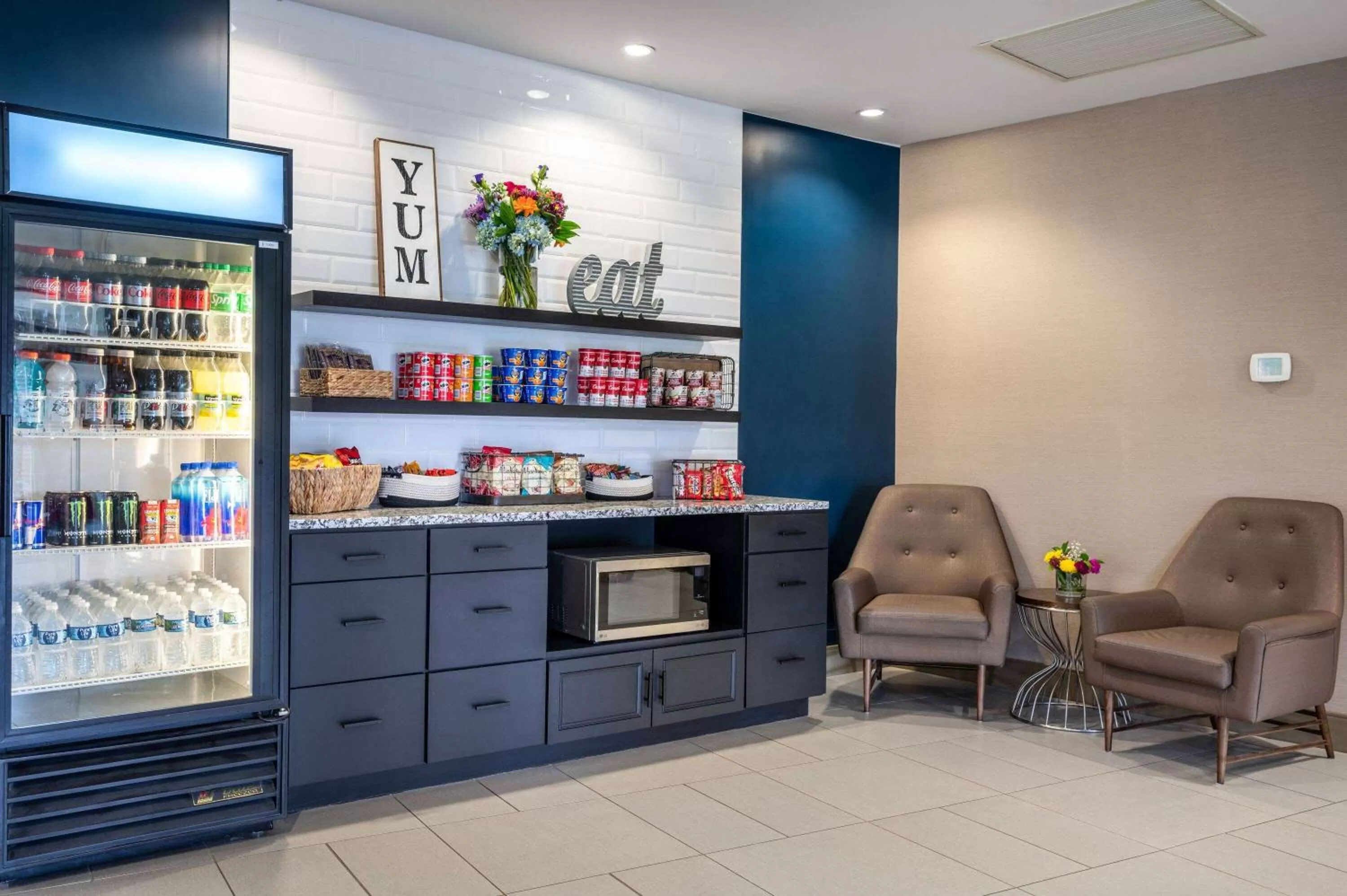 Food and drinks in Wyndham Noblesville