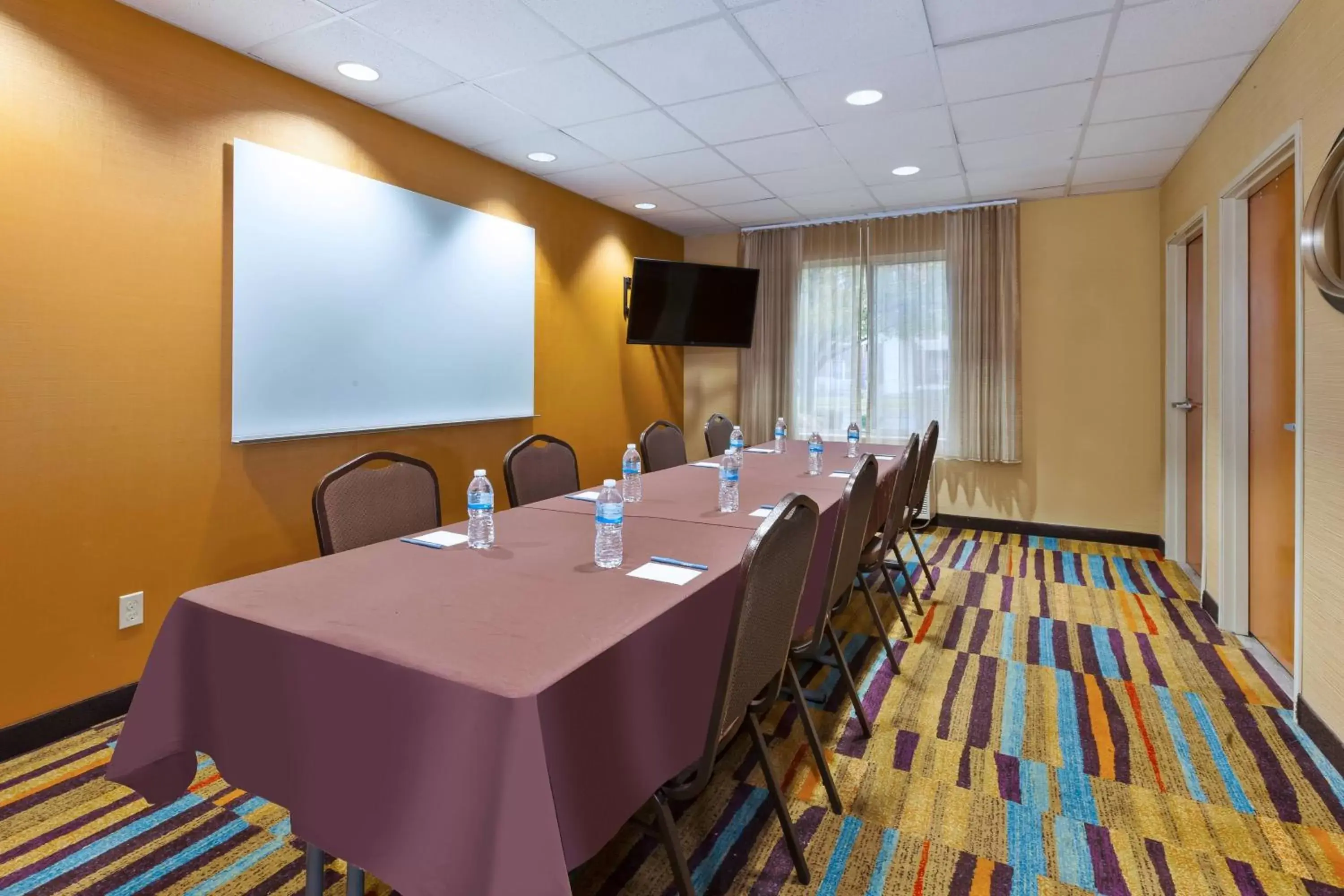 Meeting/conference room in Fairfield Inn & Suites by Marriott Columbus East