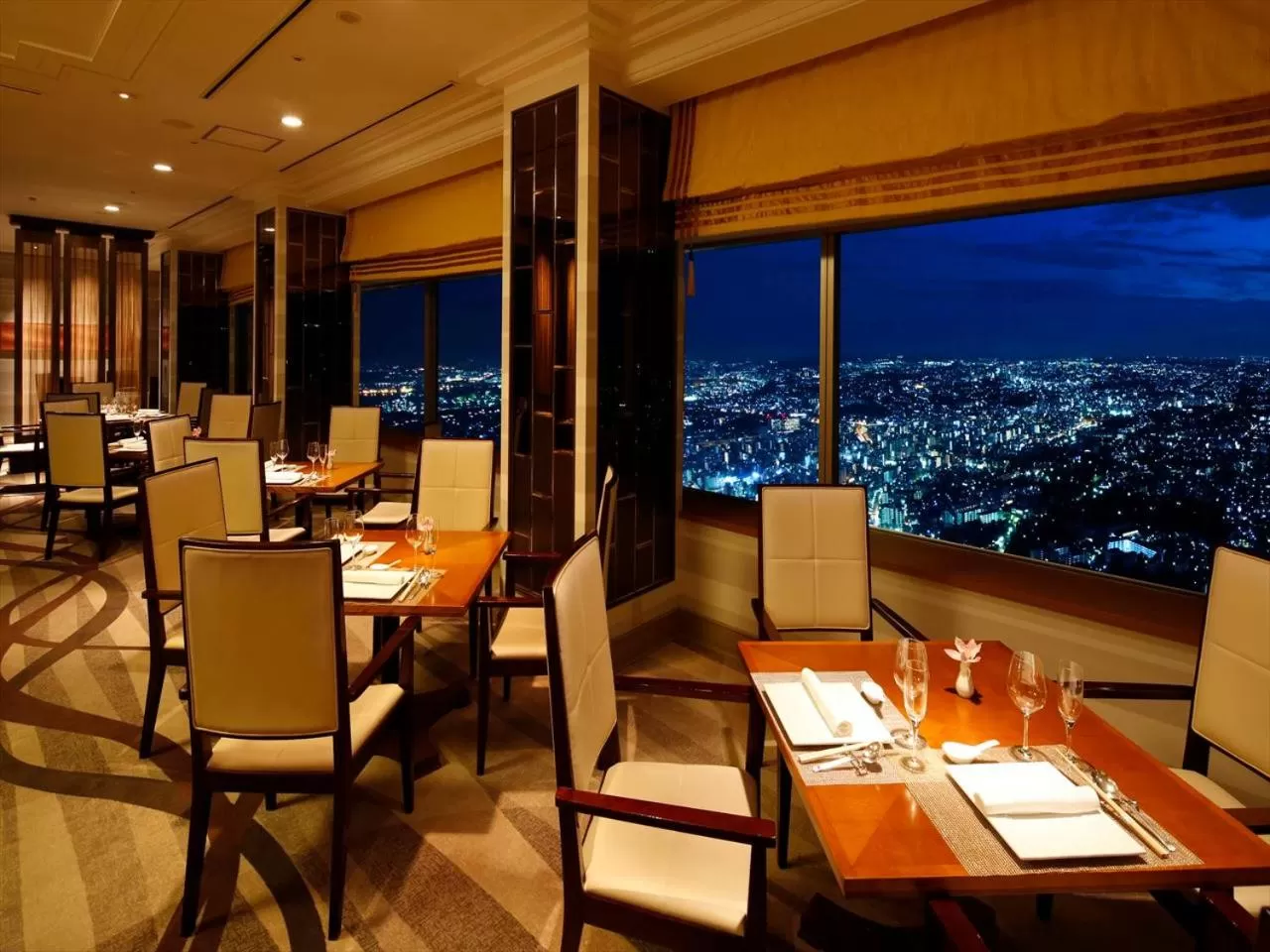 Restaurant/places to eat in Yokohama Royal Park Hotel