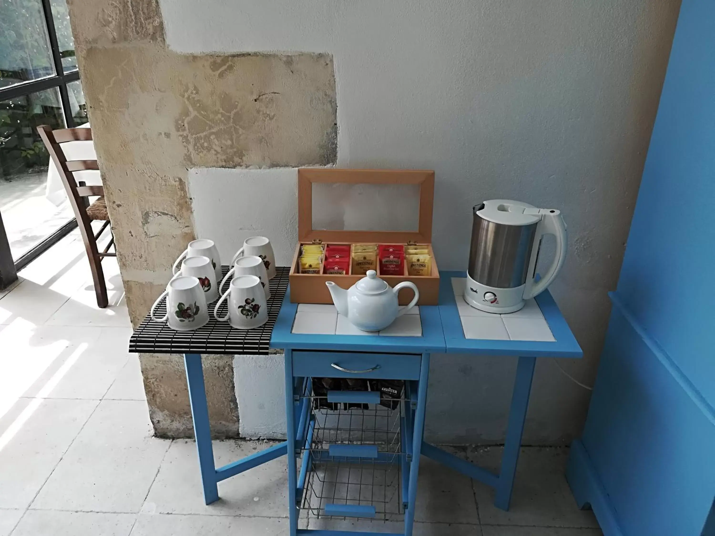 Coffee/tea facilities in Residenza Donnafugata B&B
