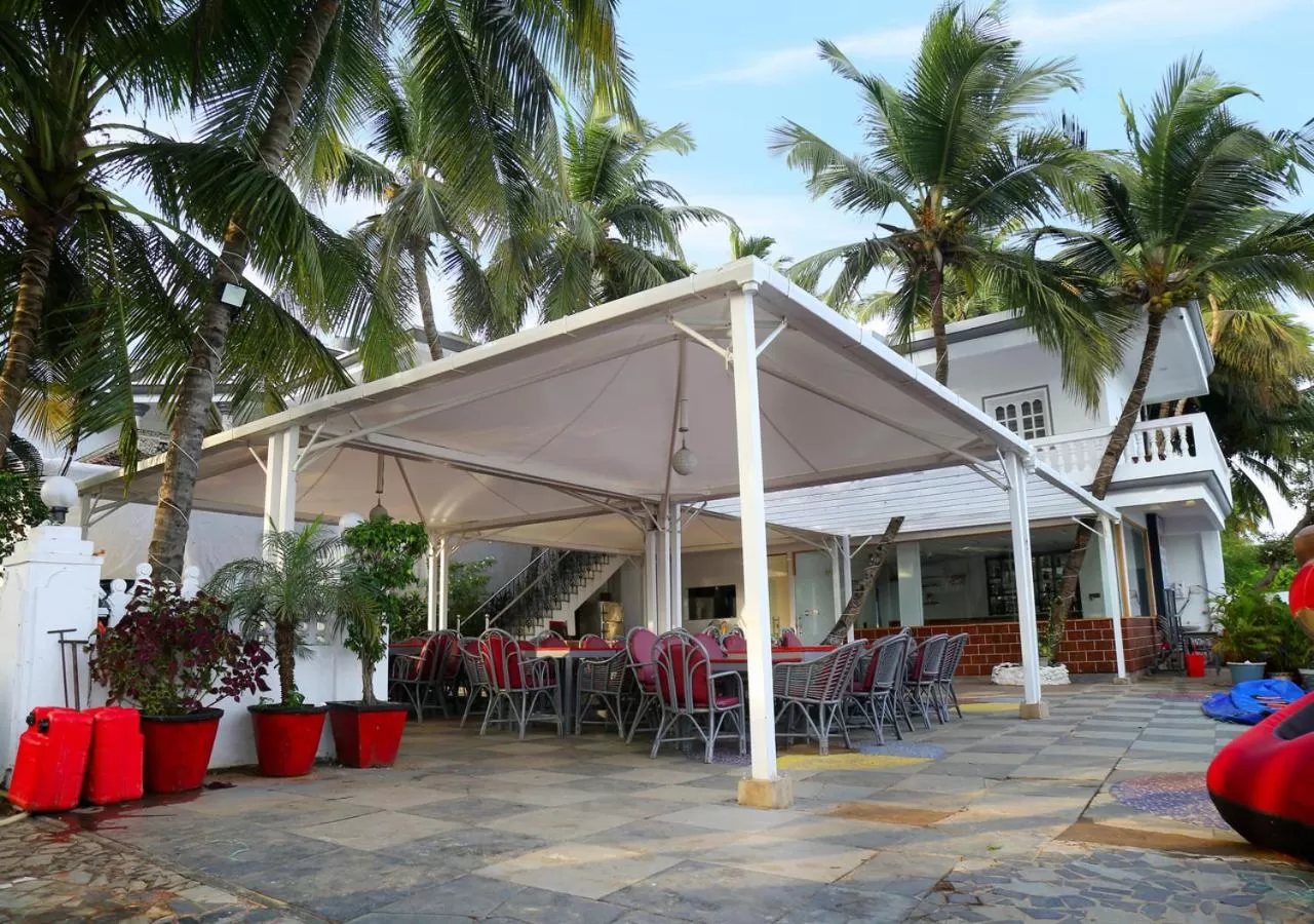 Patio, Restaurant/Places to Eat in M aples Jacks Place