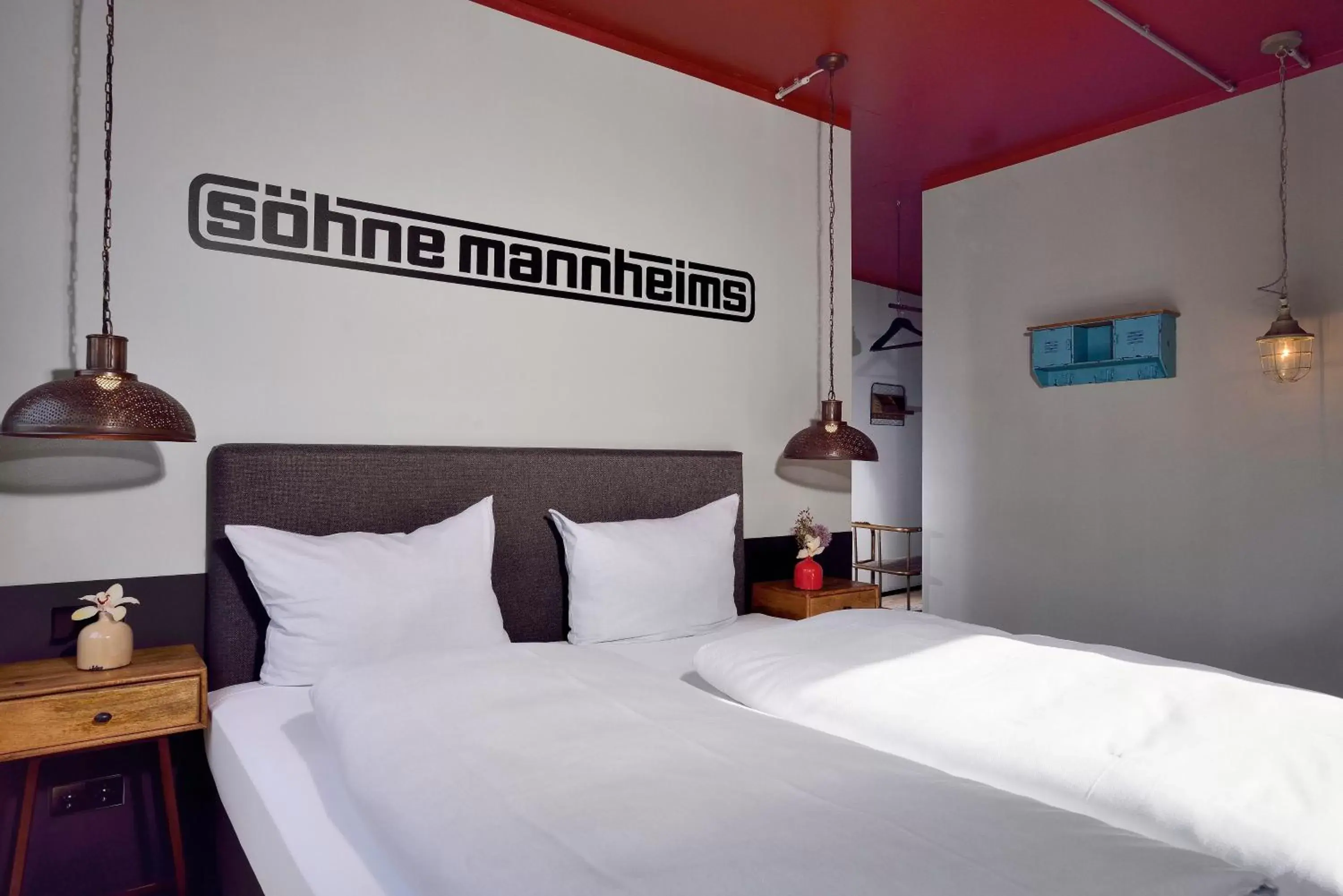 Photo of the whole room, Bed in Staytion Urban City Hotel Mannheim