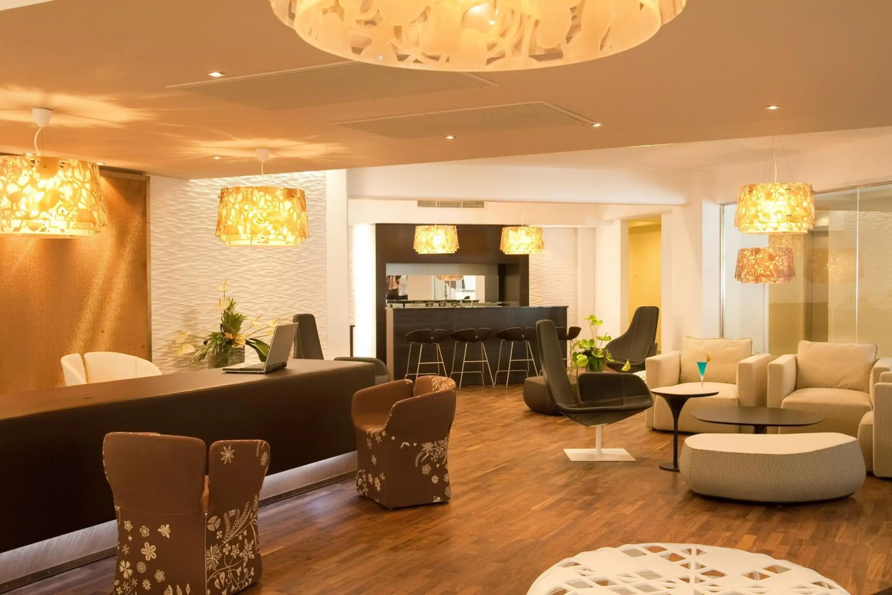 Lobby or reception, Lounge/Bar in Elysium Resort & Spa