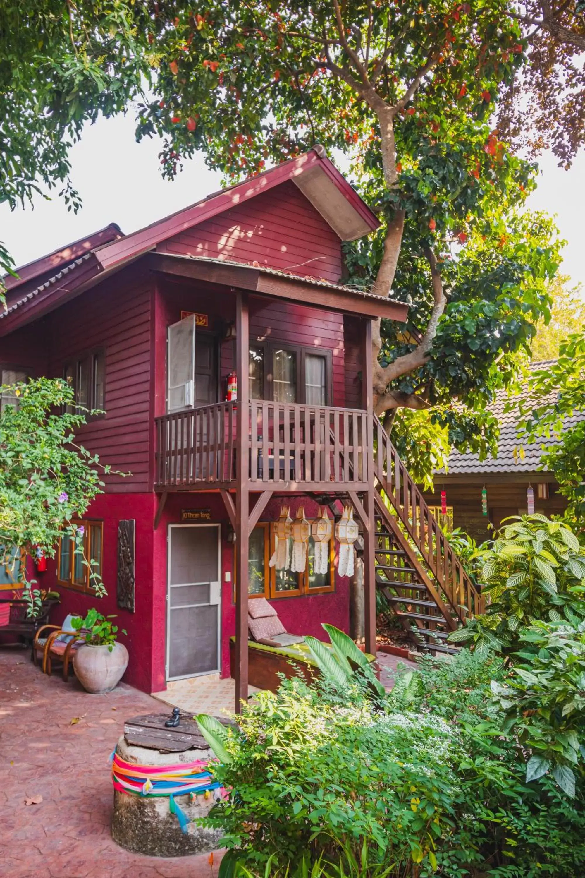 Deluxe Room in Joy's House & Tour Deluxe Room in Joy's House & Tour