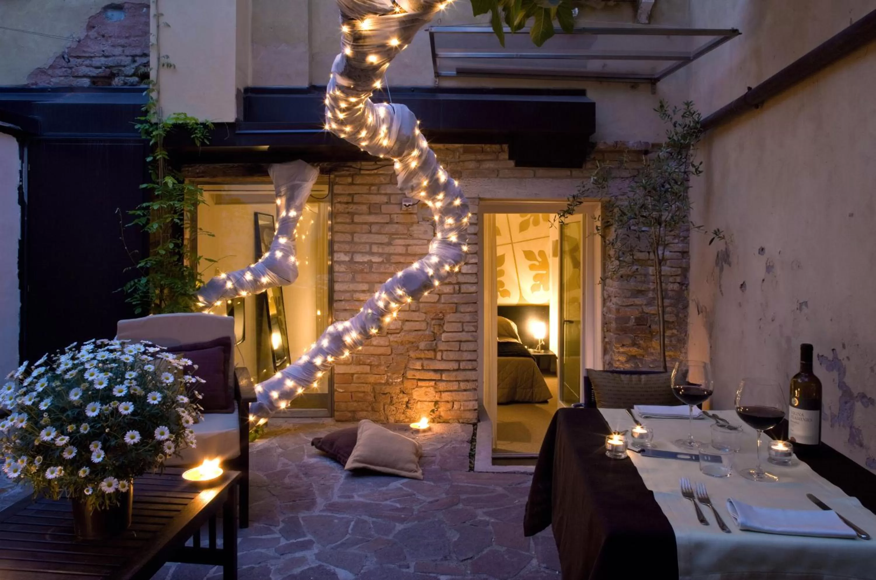 Restaurant/places to eat in Avogaria 5 Rooms