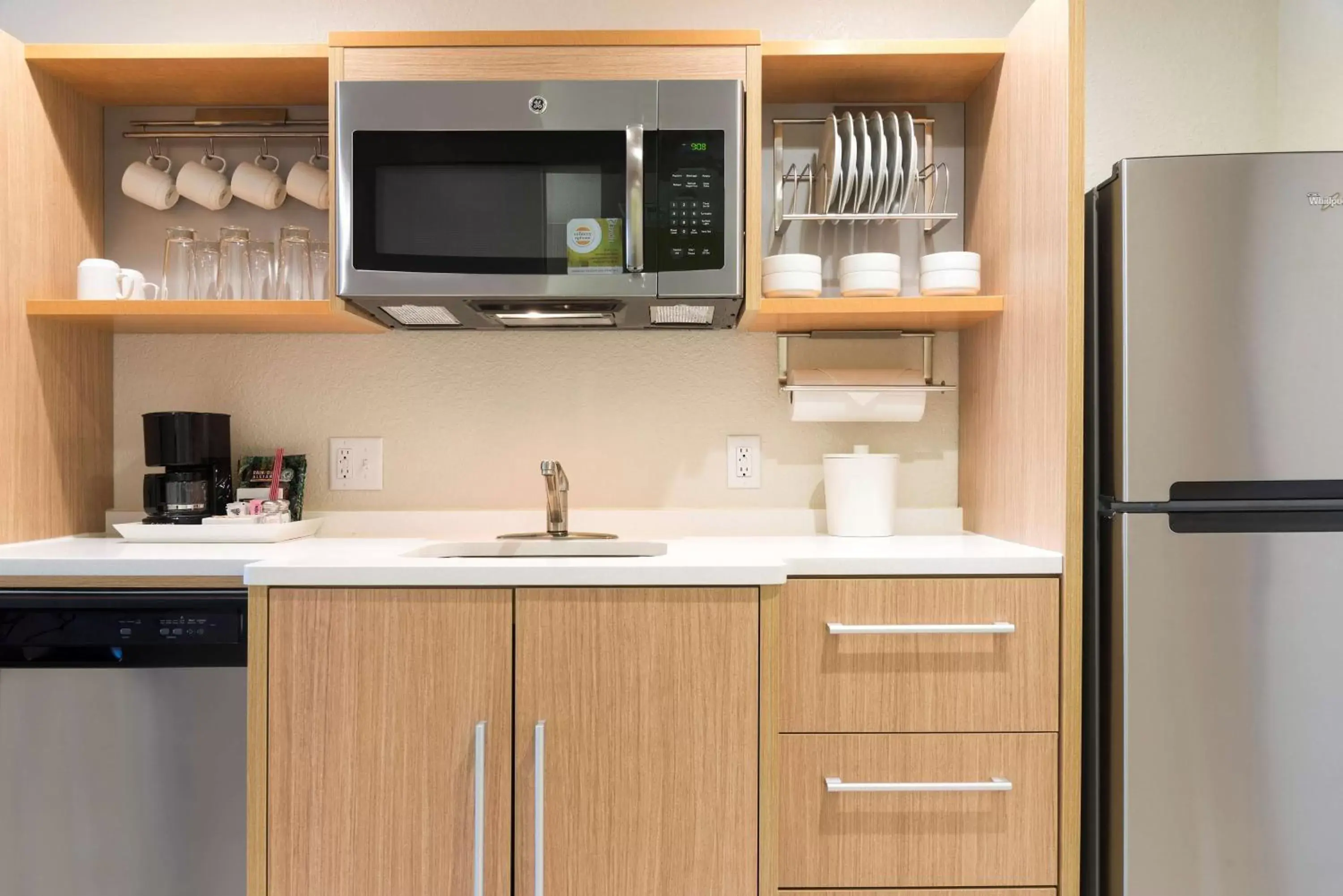 Kitchen or kitchenette, Kitchen/Kitchenette in Home2 Suites By Hilton Nokomis