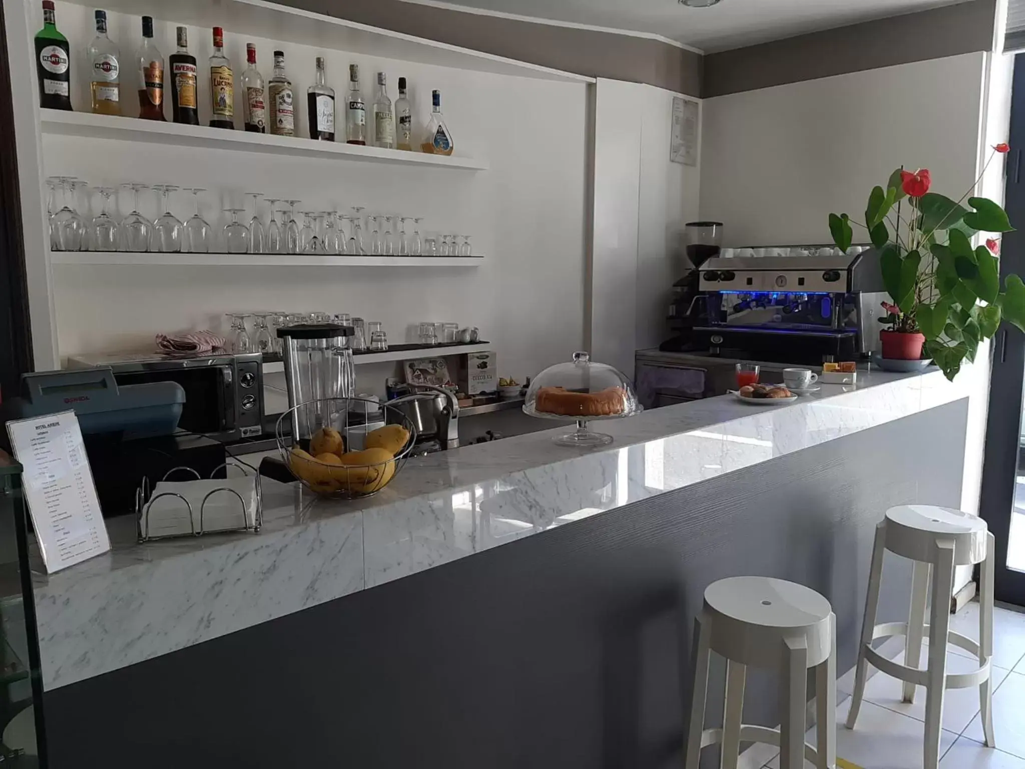 Lounge or bar, Restaurant/Places to Eat in Hotel Aniene