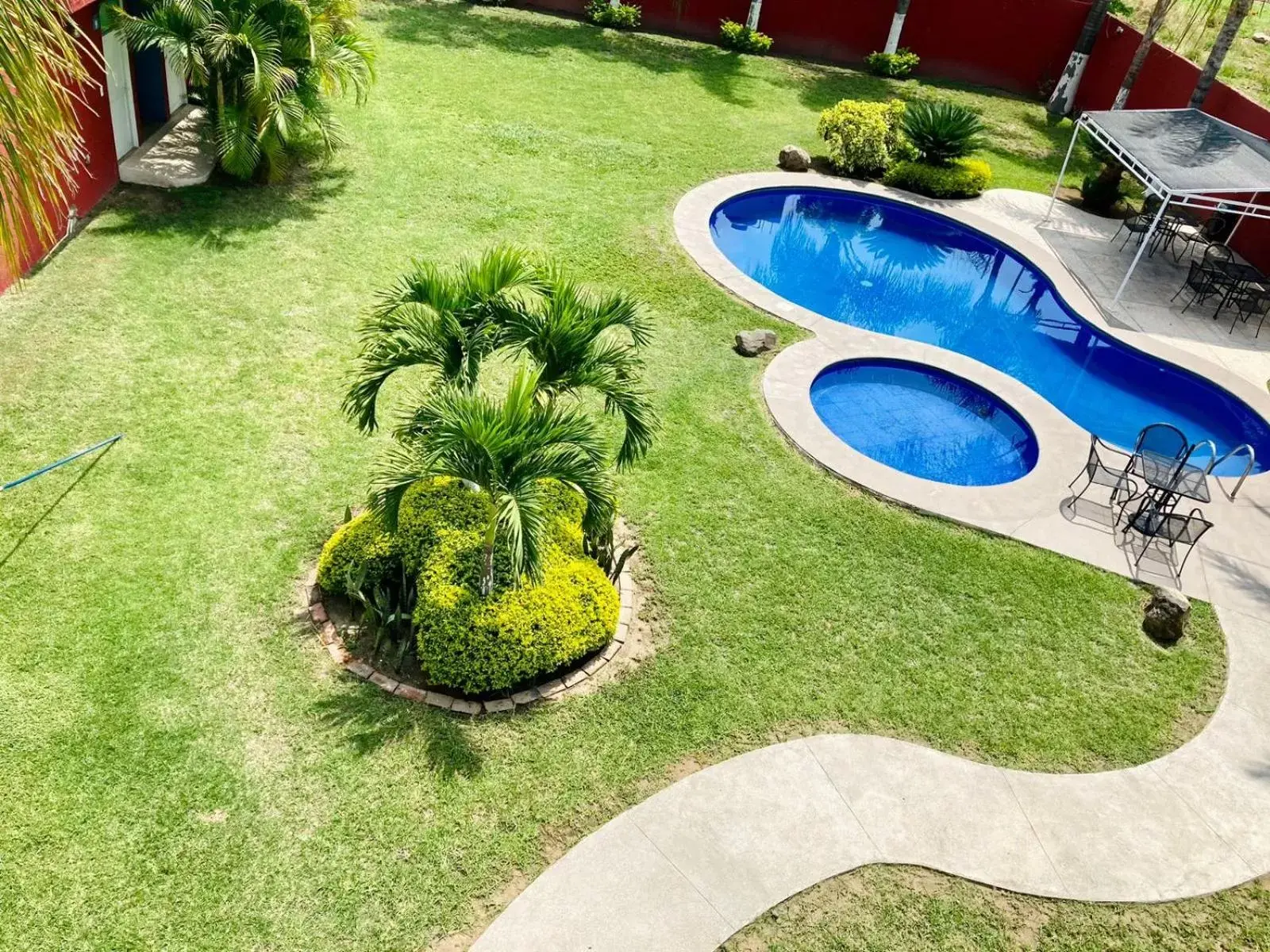 Garden, Pool View in Hotel Cascada