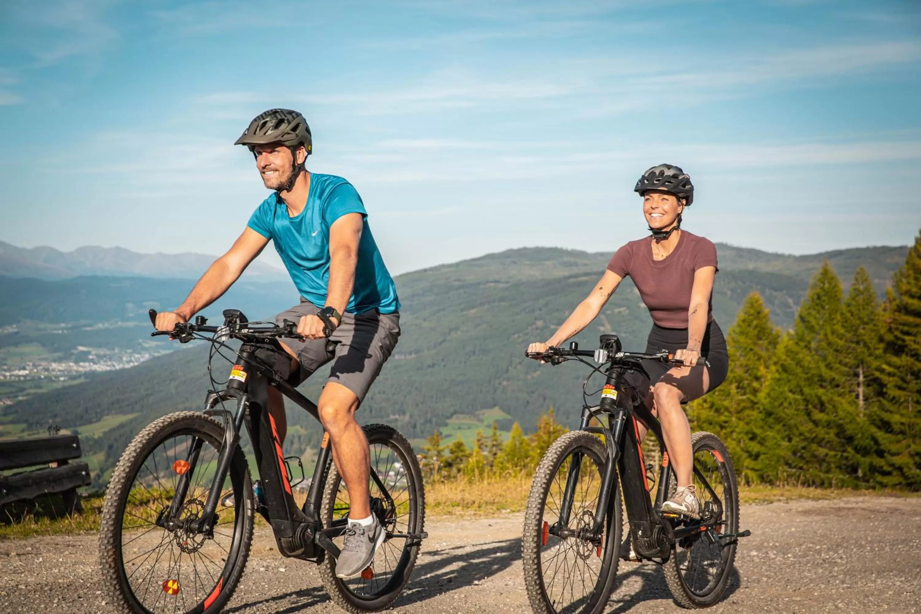 Cycling in Grizzly Sport & Motorrad Resort