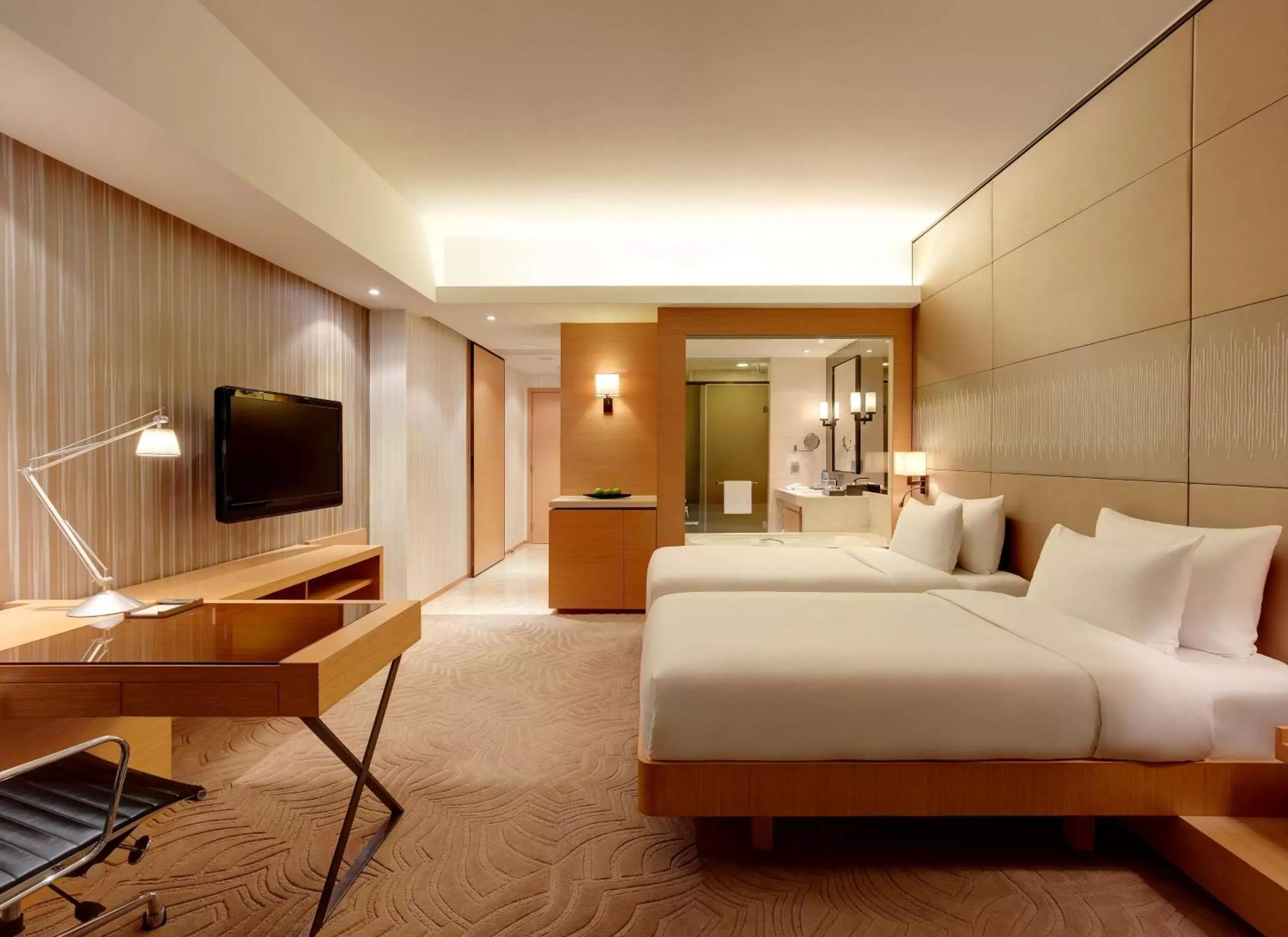 Photo of the whole room, Bed in Hyatt Regency Hong Kong, Sha Tin