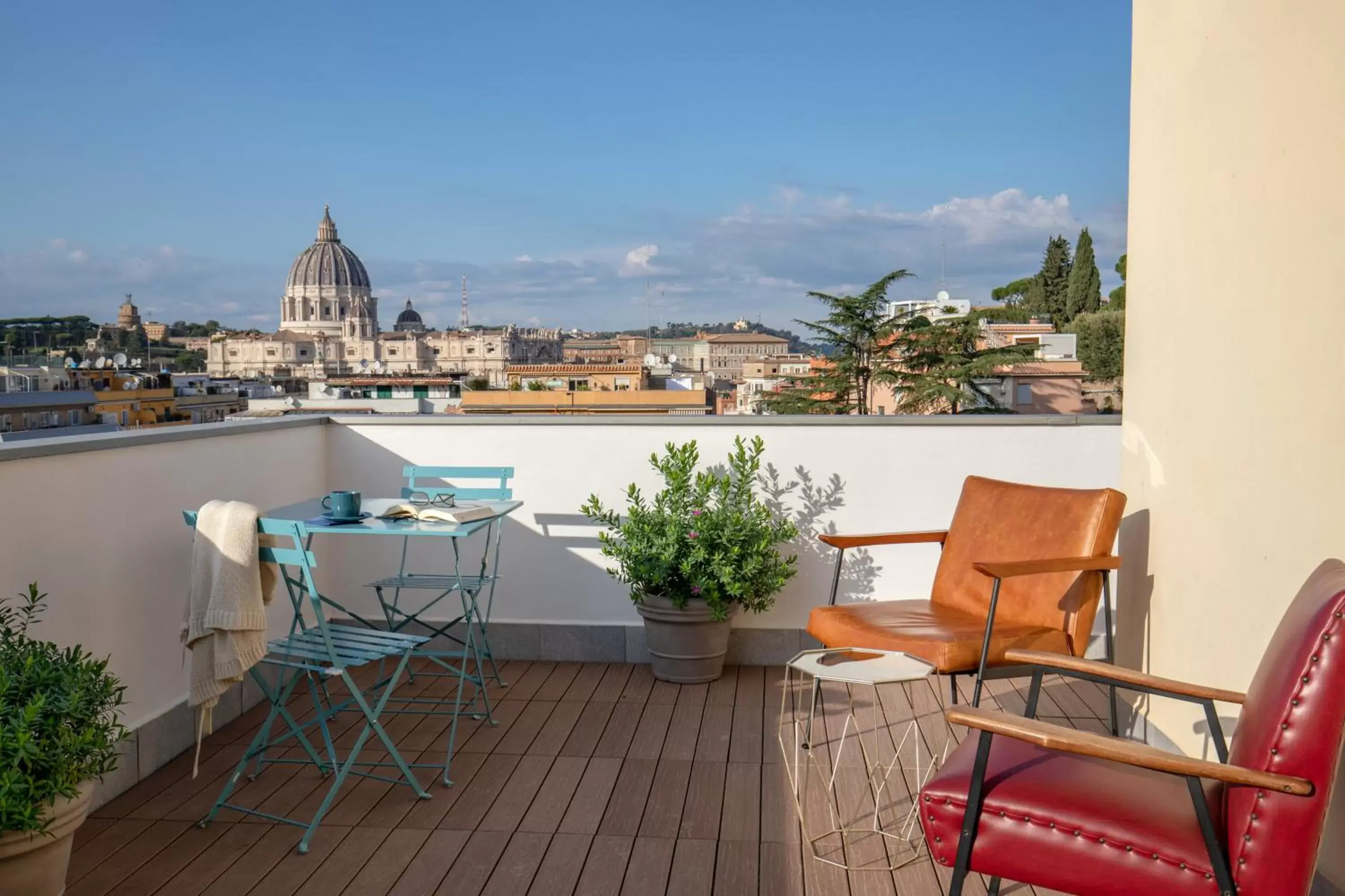View (from property/room), Balcony/Terrace in Bloom Hotel Rome