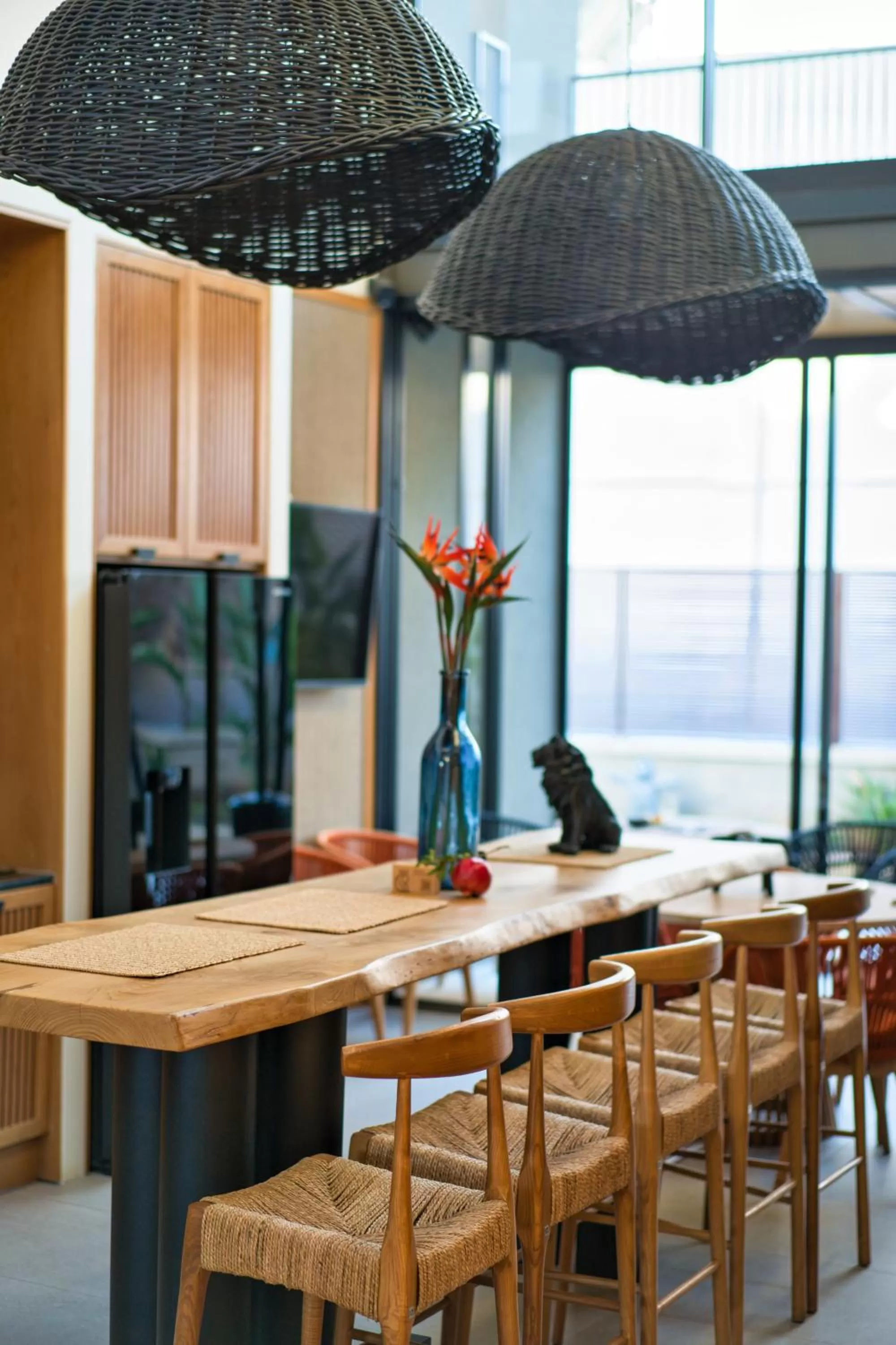 Communal lounge/ TV room in Capital Luxury Suites