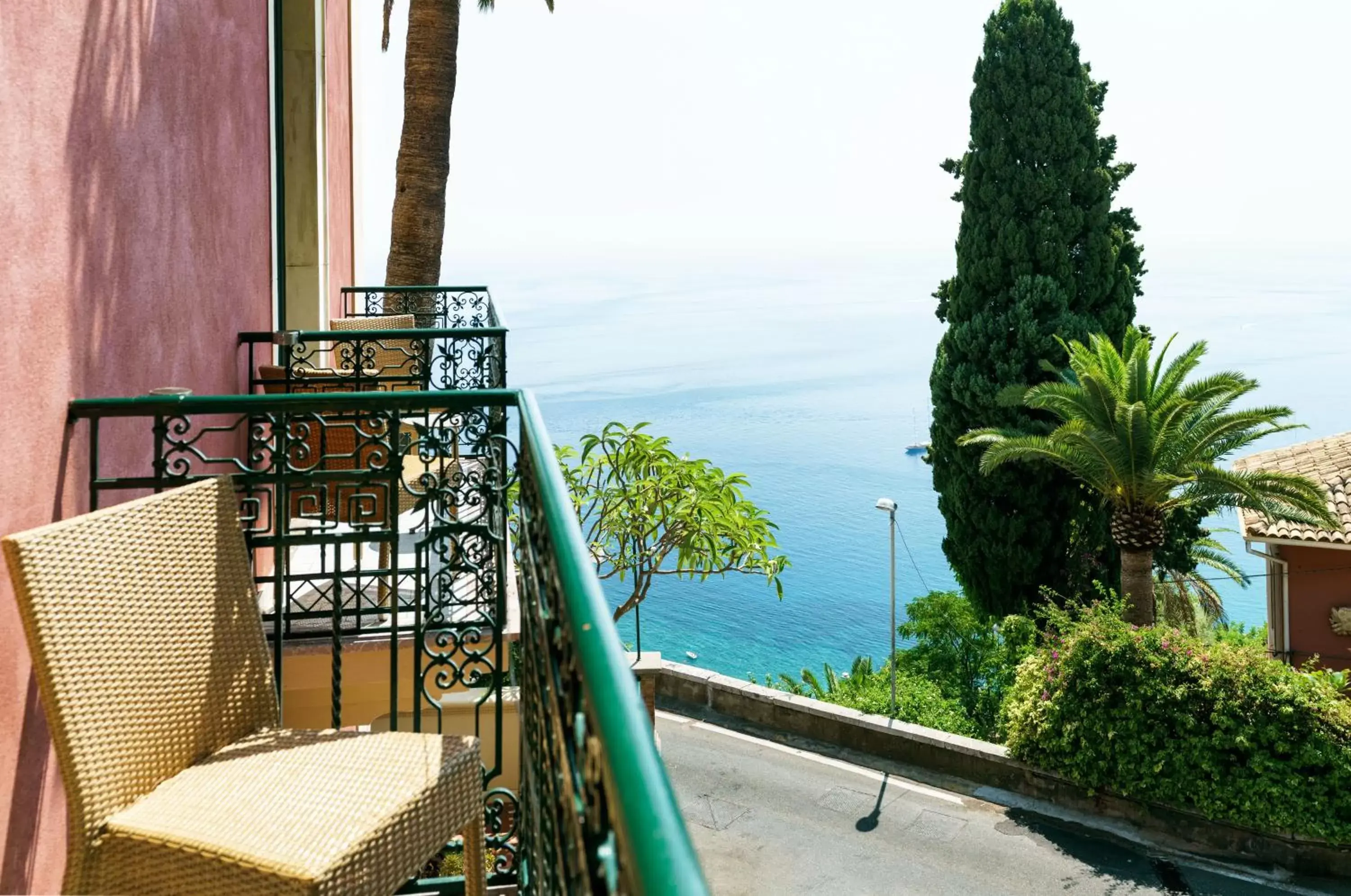 Sea view, Balcony/Terrace in Hotel Villa Schuler