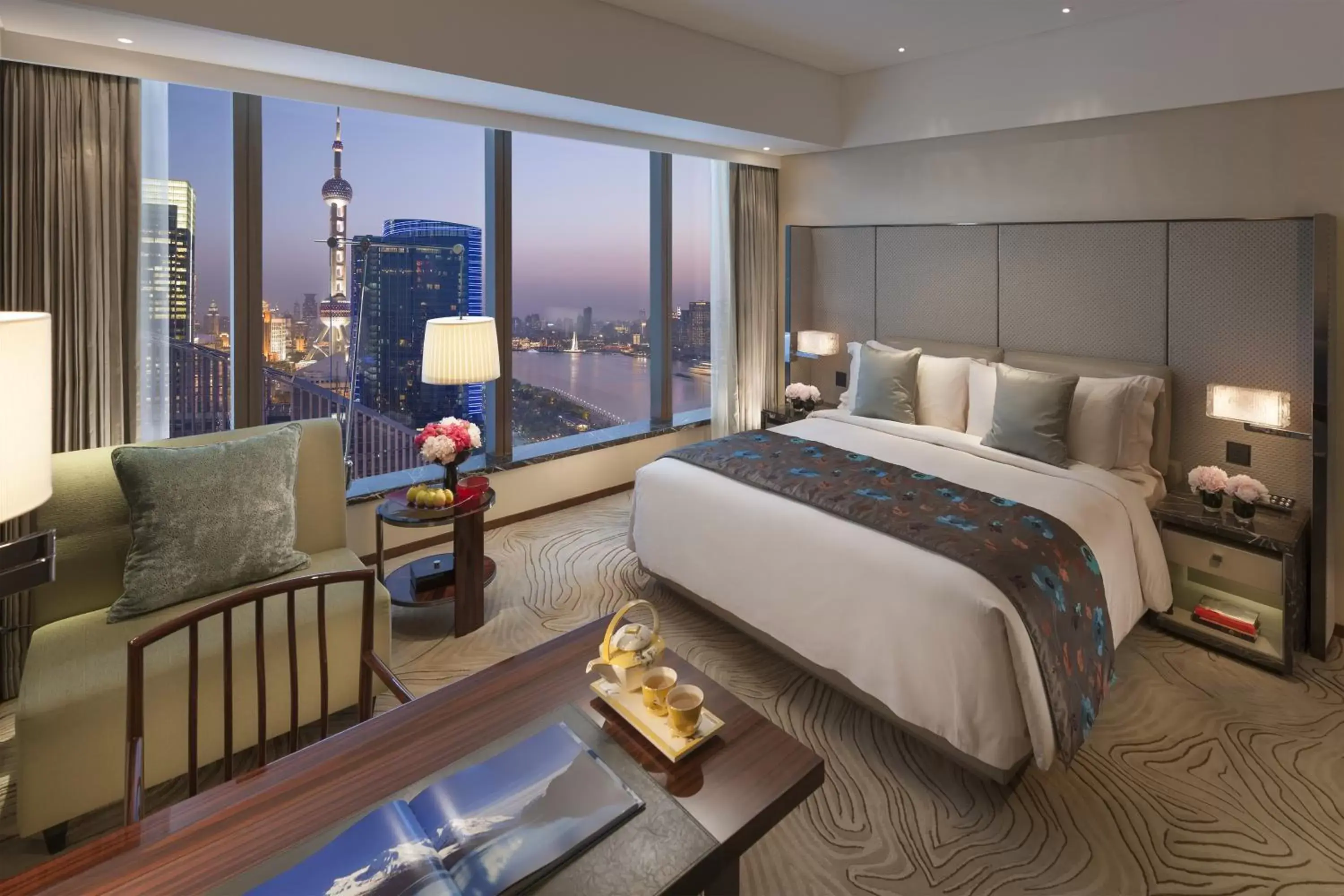 Bedroom in Mandarin Oriental Pudong, Shanghai