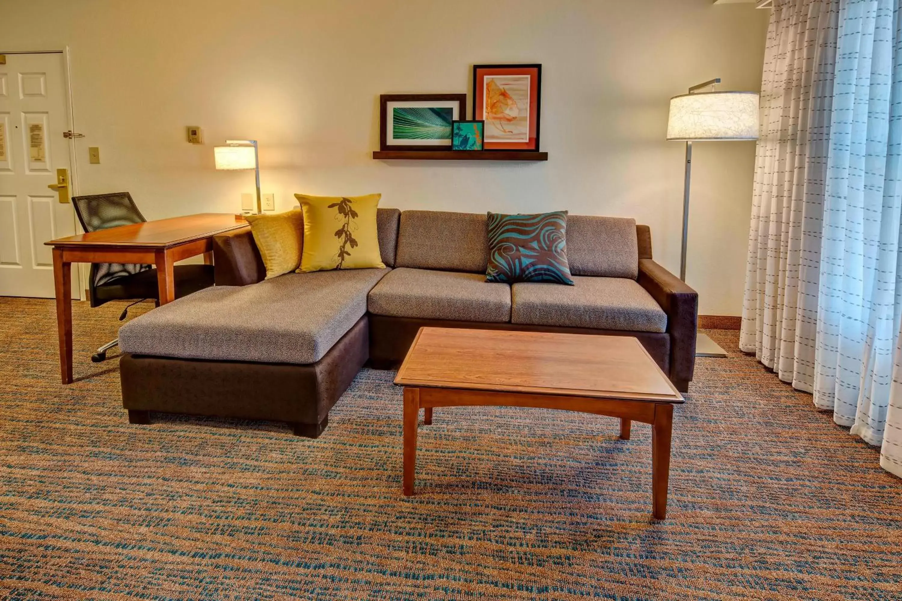 Living room, Seating Area in Residence Inn by Marriott Memphis Southaven