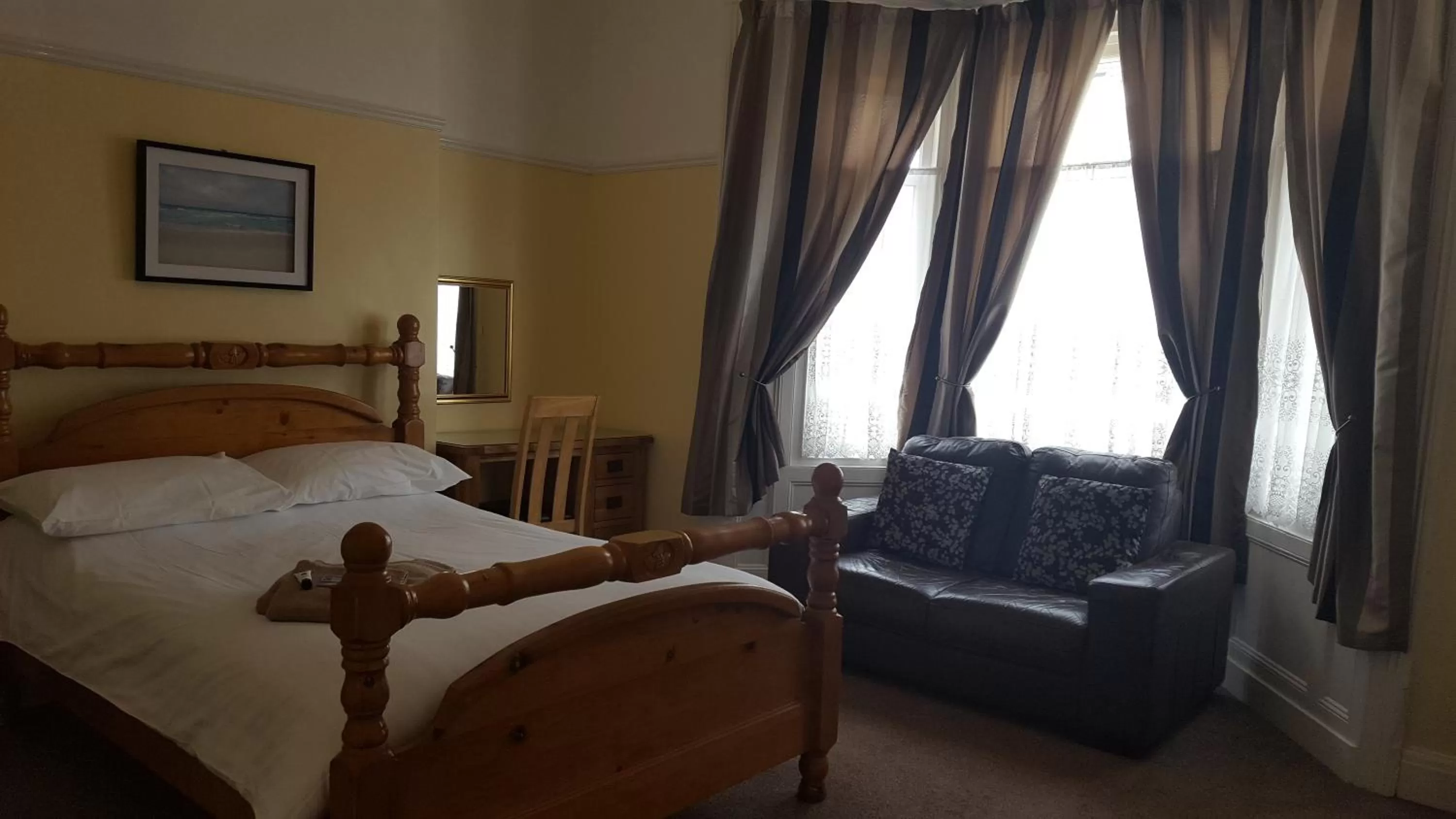 Photo of the whole room in The Beacon Hotel