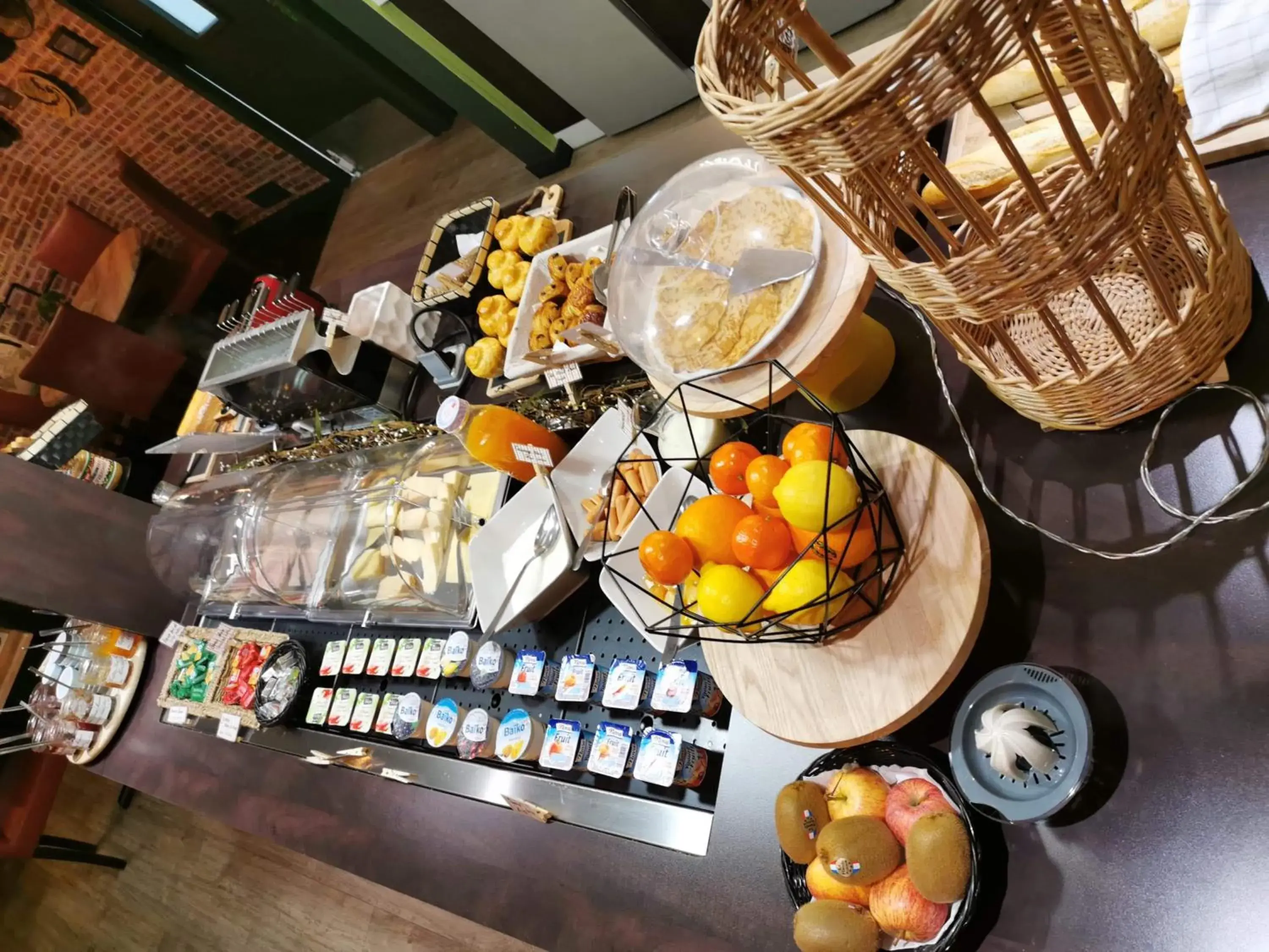 Buffet breakfast in Hôtel Kyriad Cap Sud Buffet breakfast in Hôtel Kyriad Cap Sud