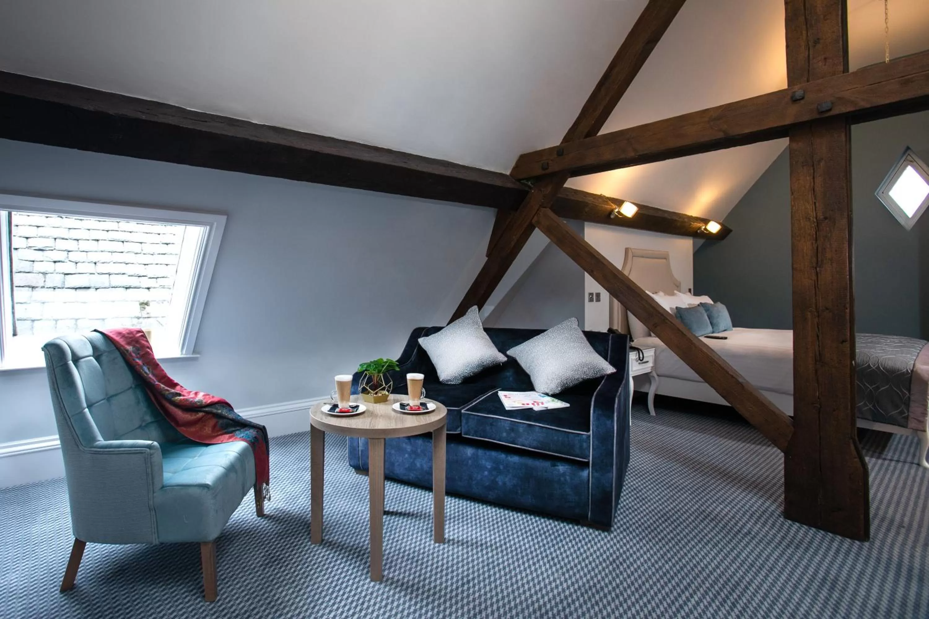 Bedroom, Seating Area in Wroxall Abbey Hotel