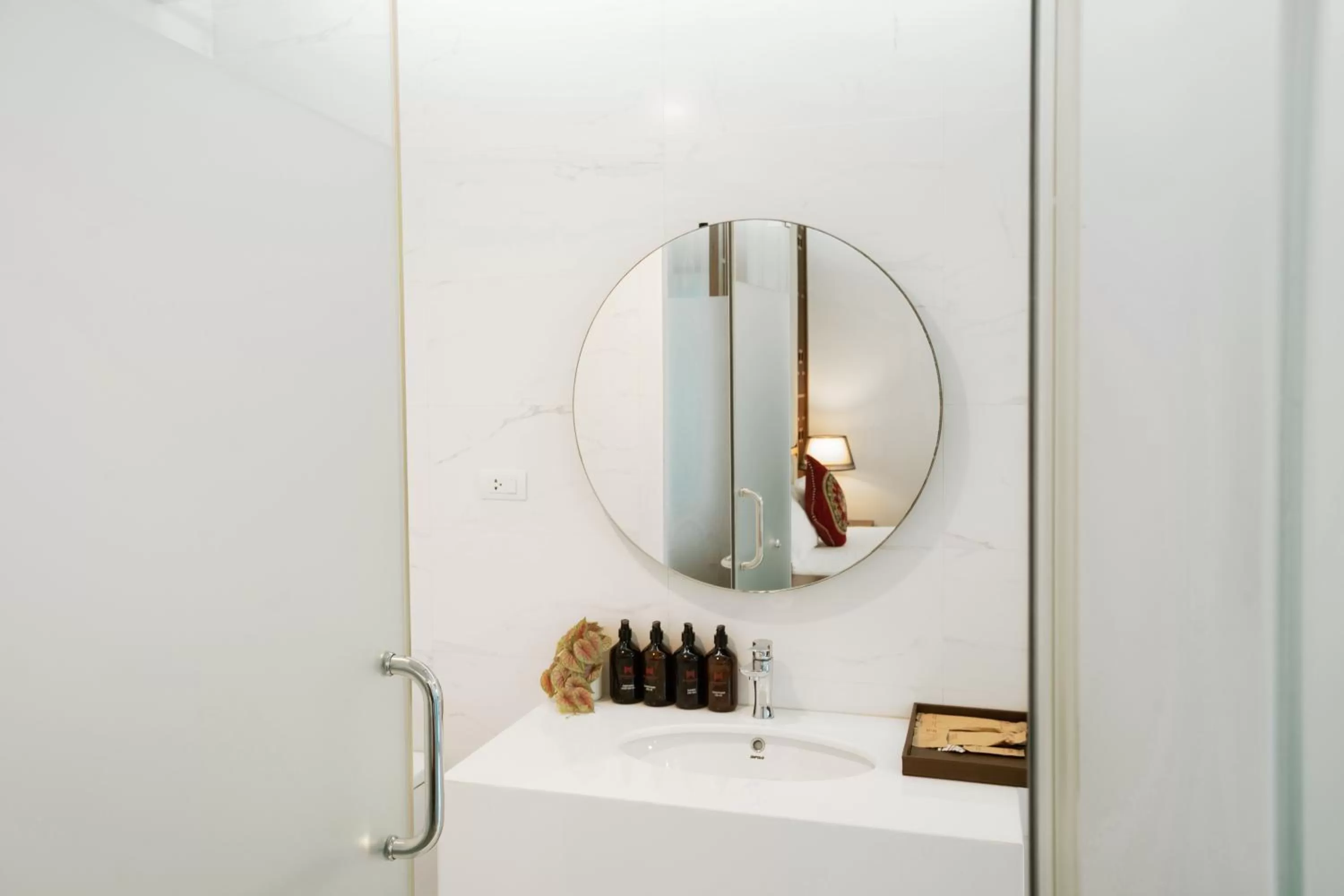 Bathroom in MT Collection Hotel