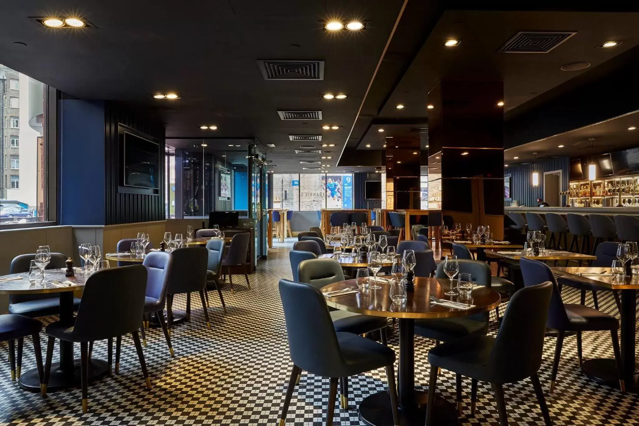 Restaurant/Places to Eat in Millennium & Copthorne Hotels at Chelsea Football Club