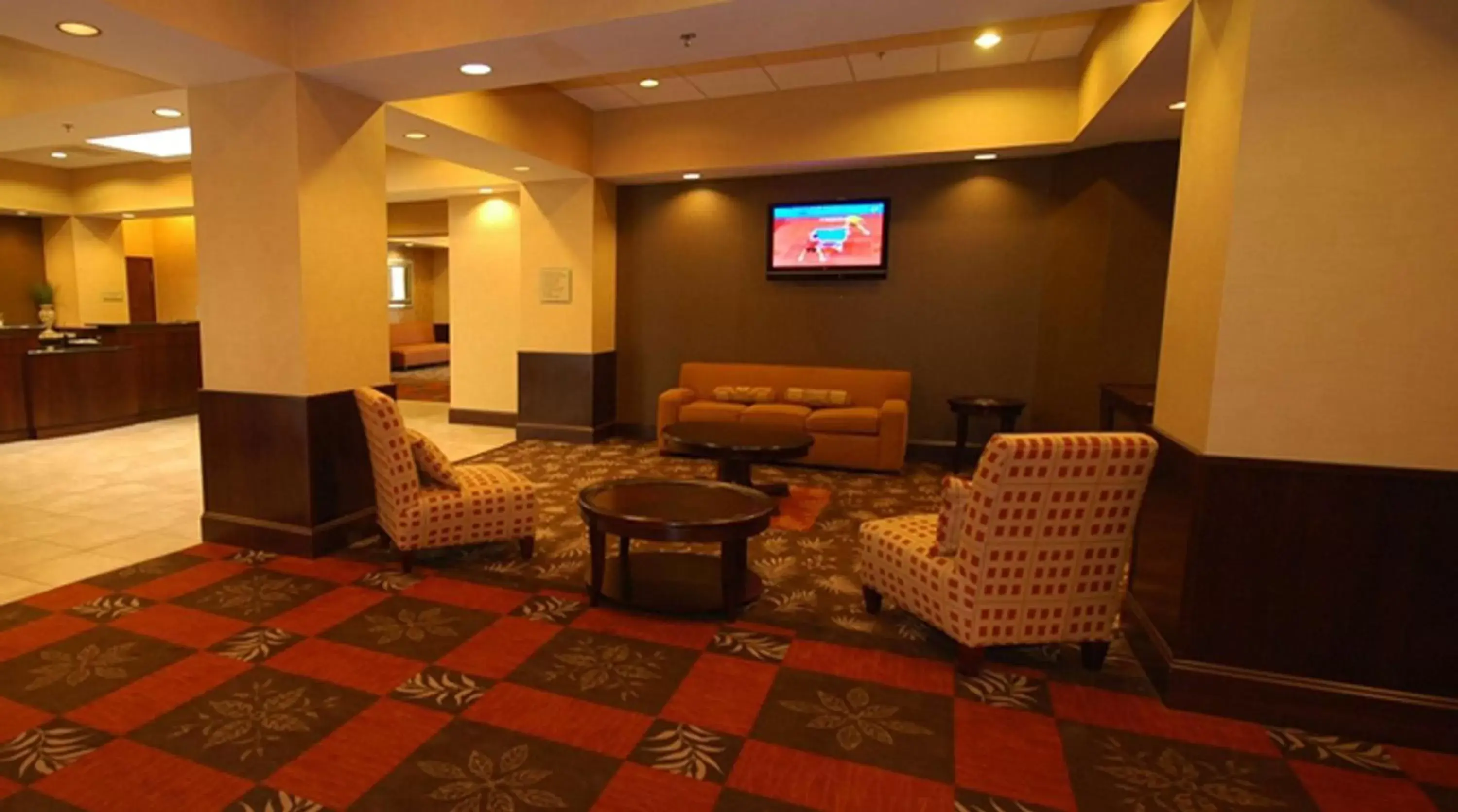 Lobby or reception, Lobby/Reception in DoubleTree by Hilton Rocky Mount
