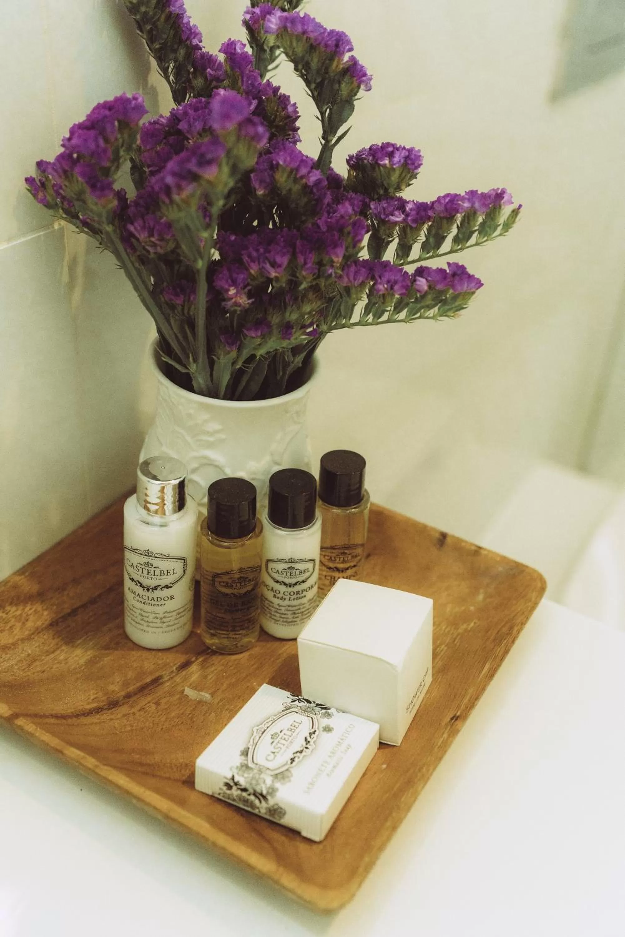 Bathroom in Porto River