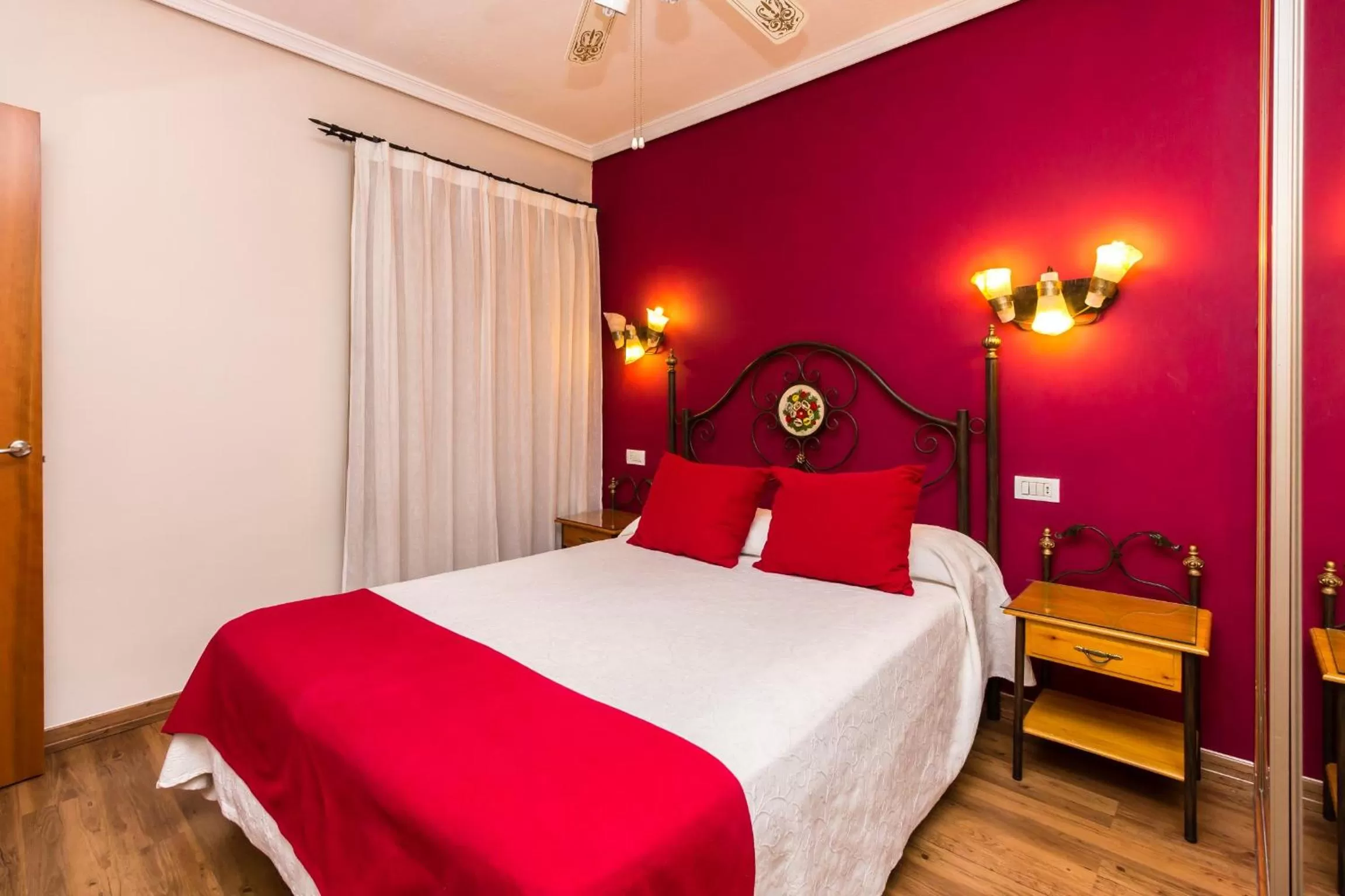 Bedroom, Bed in Regency Torviscas Apartments and Suites