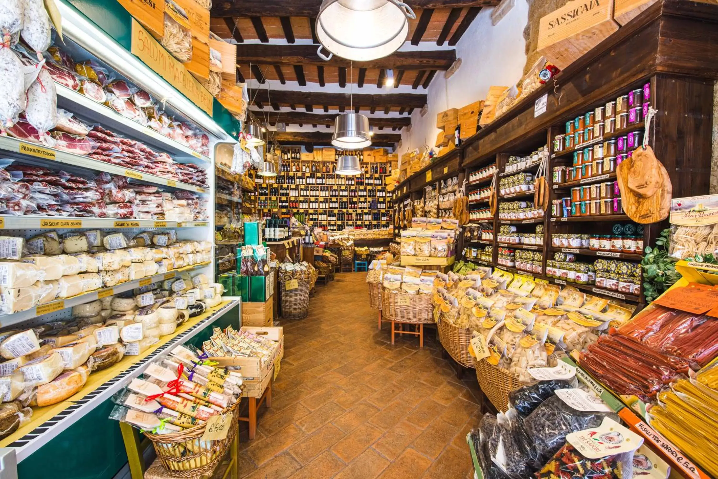 On-site shops, Supermarket/Shops in BOUTIQUE VILLA LIBERTY - Dépendance - Borgo Capitano Collection - Albergo diffuso