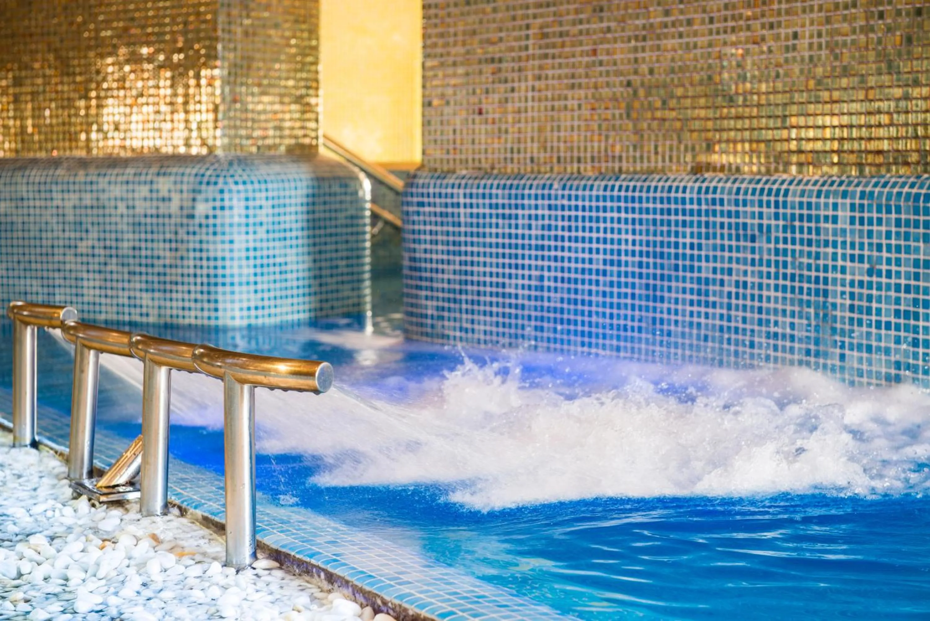 Spa and wellness centre/facilities in Salles Hotels Marina Portals