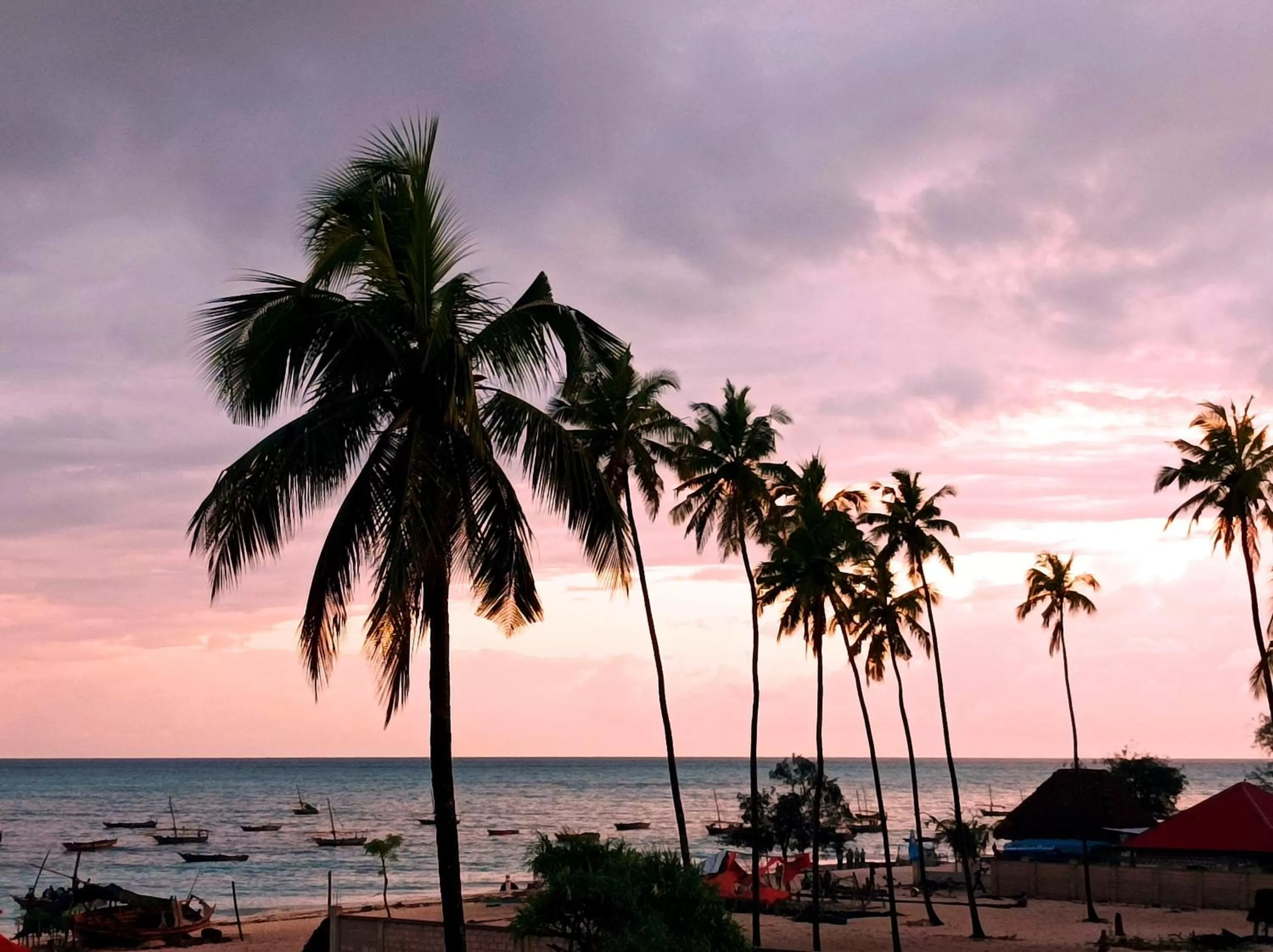 Sea view in Zanzicrown