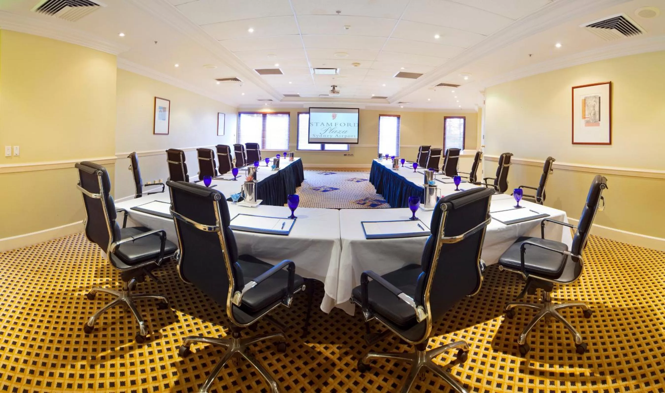 Business facilities in Stamford Plaza Sydney Airport Hotel & Conference Centre
