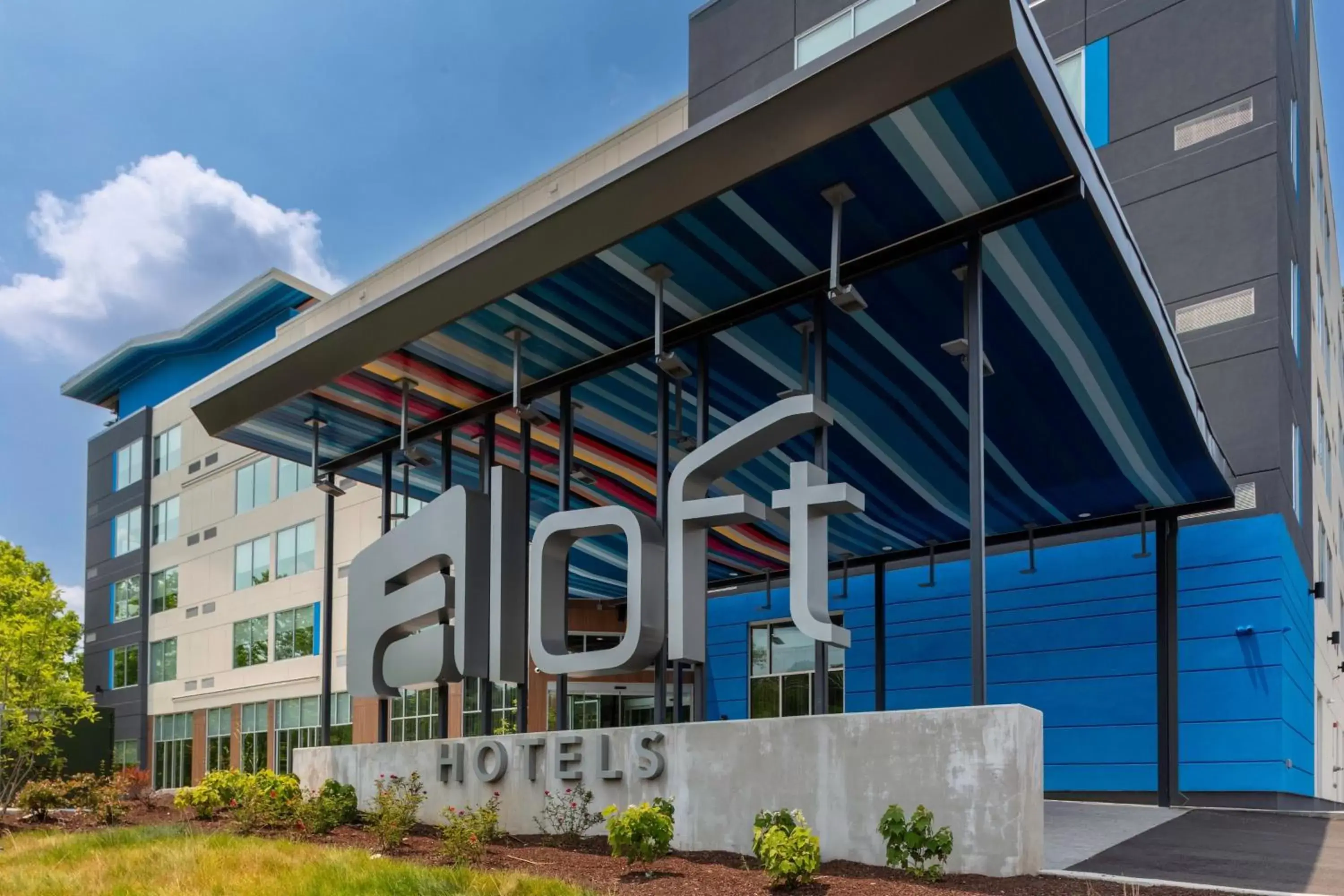 Property Building in Aloft Nashville Airport