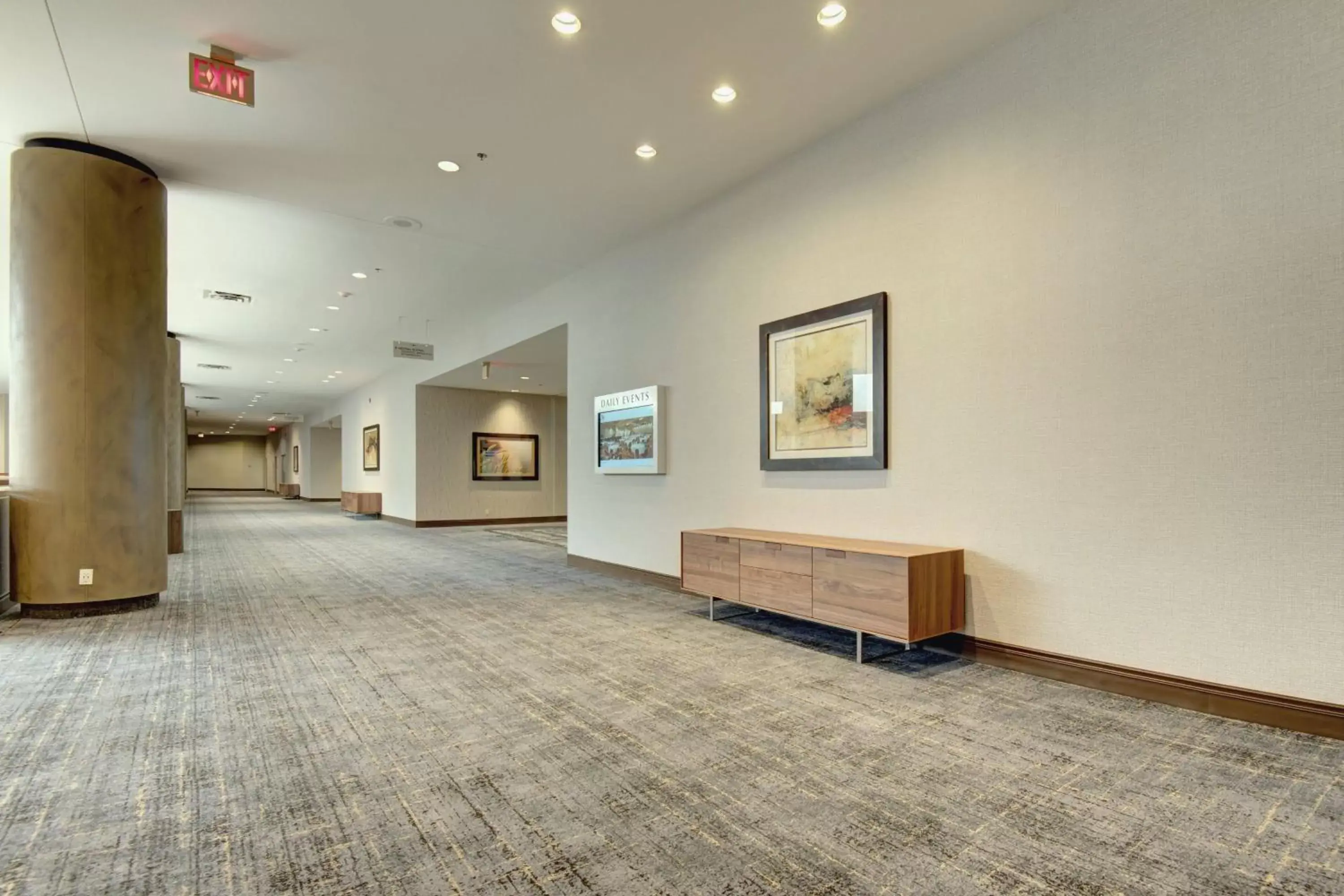 Meeting/conference room, Lobby/Reception in Tulsa Marriott Southern Hills