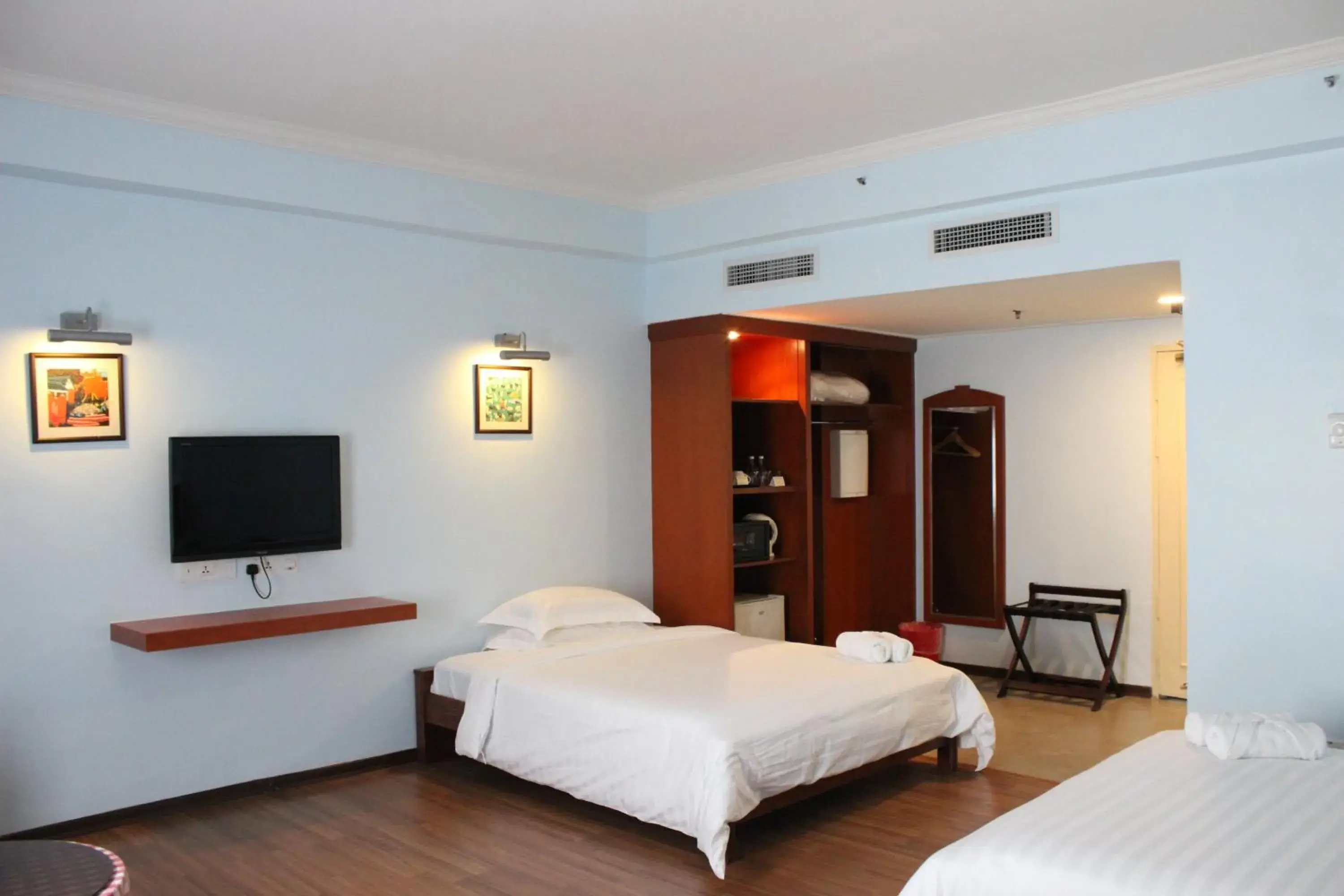 Bedroom, Bed in Hotel Maluri