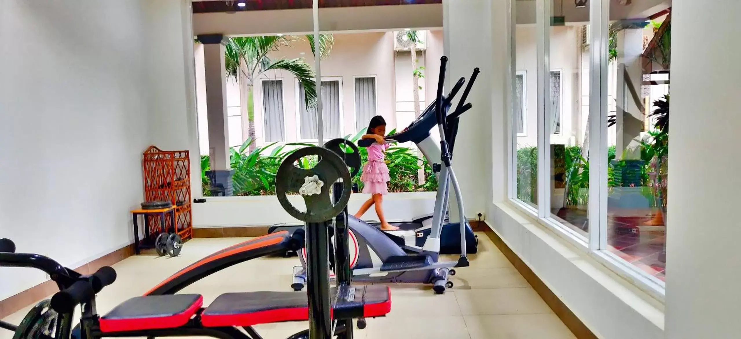 Fitness centre/facilities in Glorious Hotel Fitness centre/facilities in Glorious Hotel