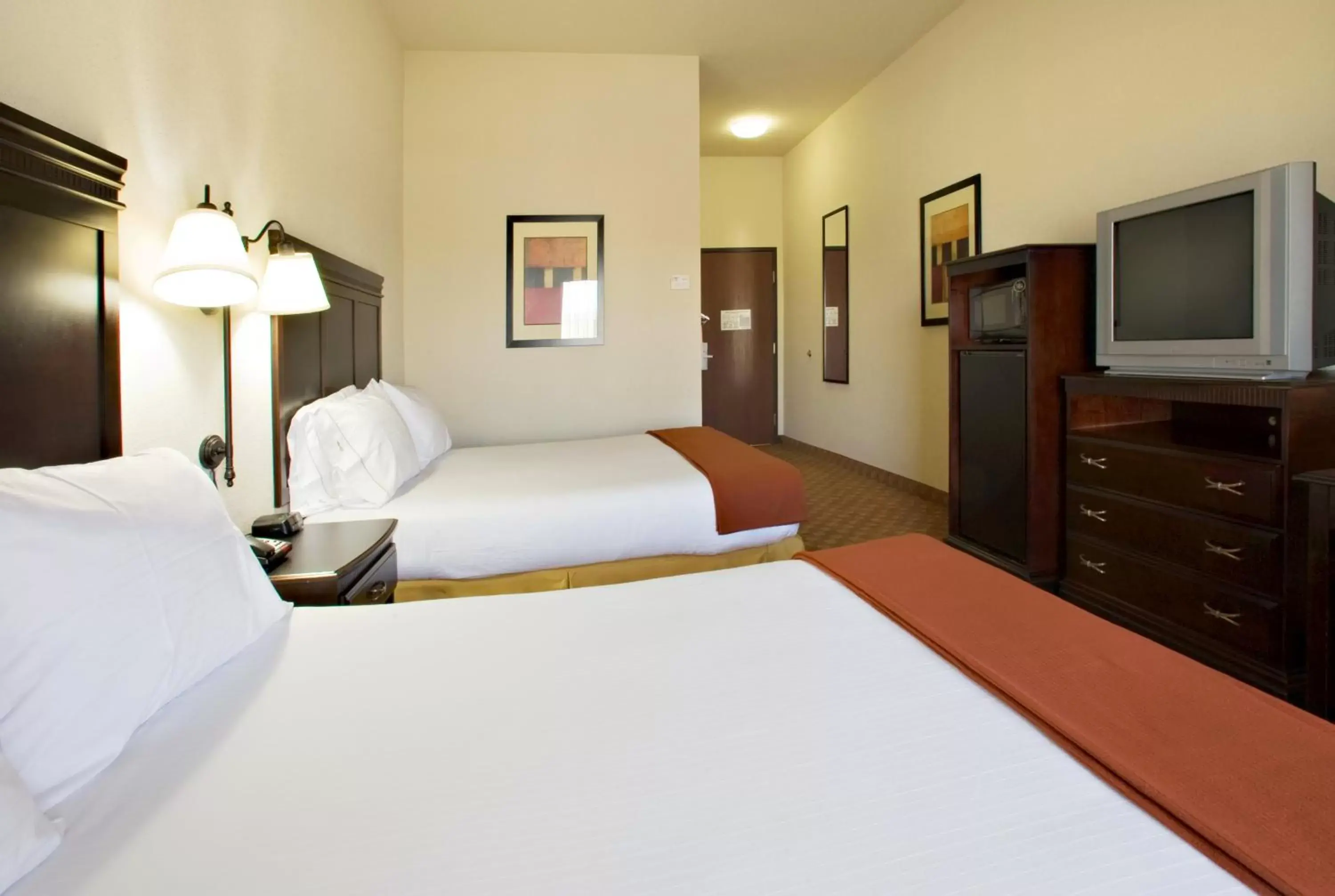 Photo of the whole room, Bed in Holiday Inn Express Sweetwater, an IHG Hotel