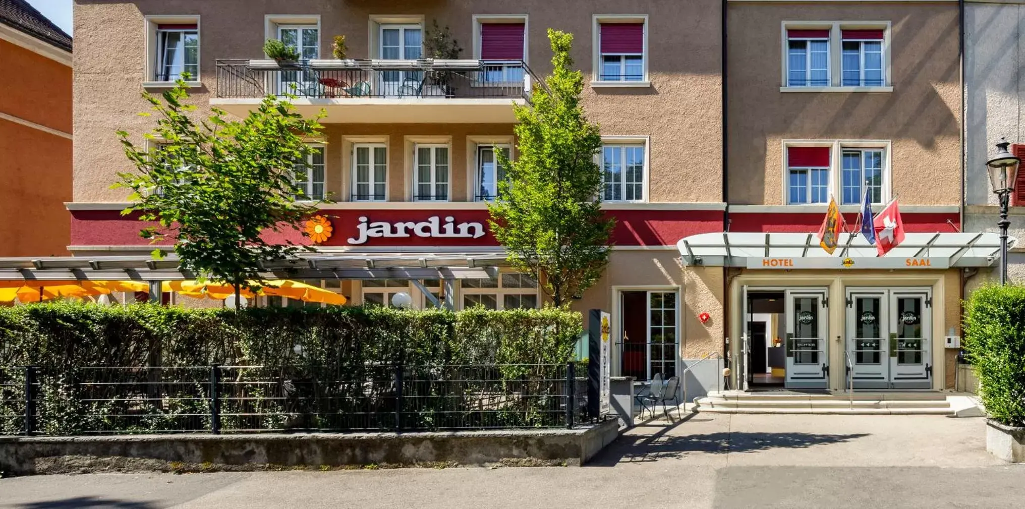 Facade/entrance, Property Building in Hotel Jardin Bern