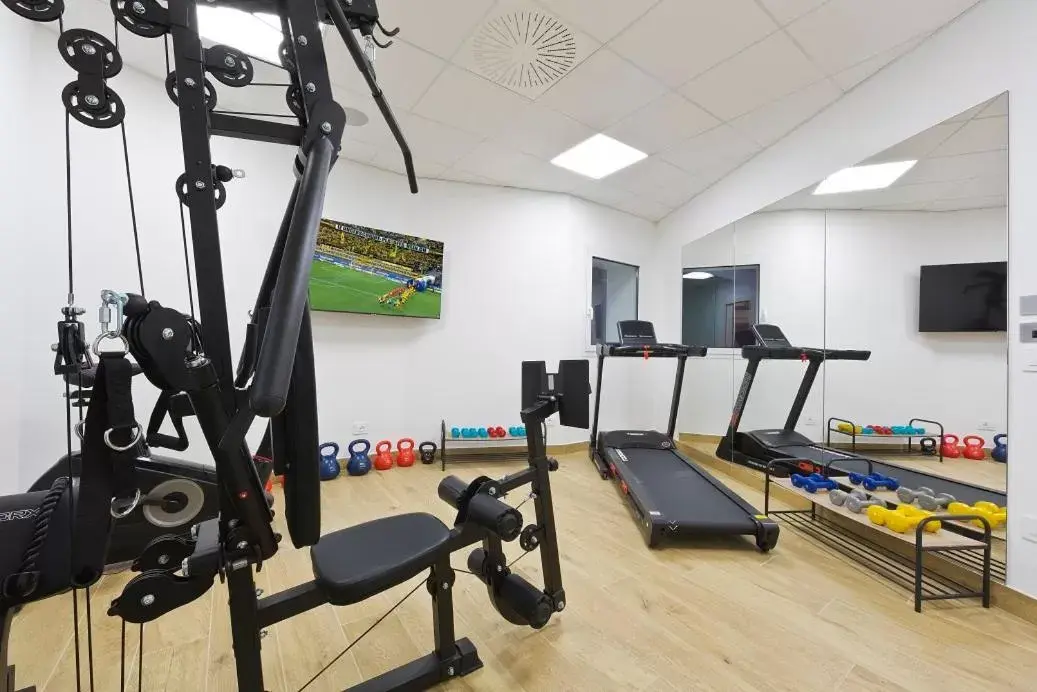 Fitness centre/facilities in Vip's Motel Luxury Accommodation & Spa Fitness centre/facilities in Vip's Motel Luxury Accommodation & Spa