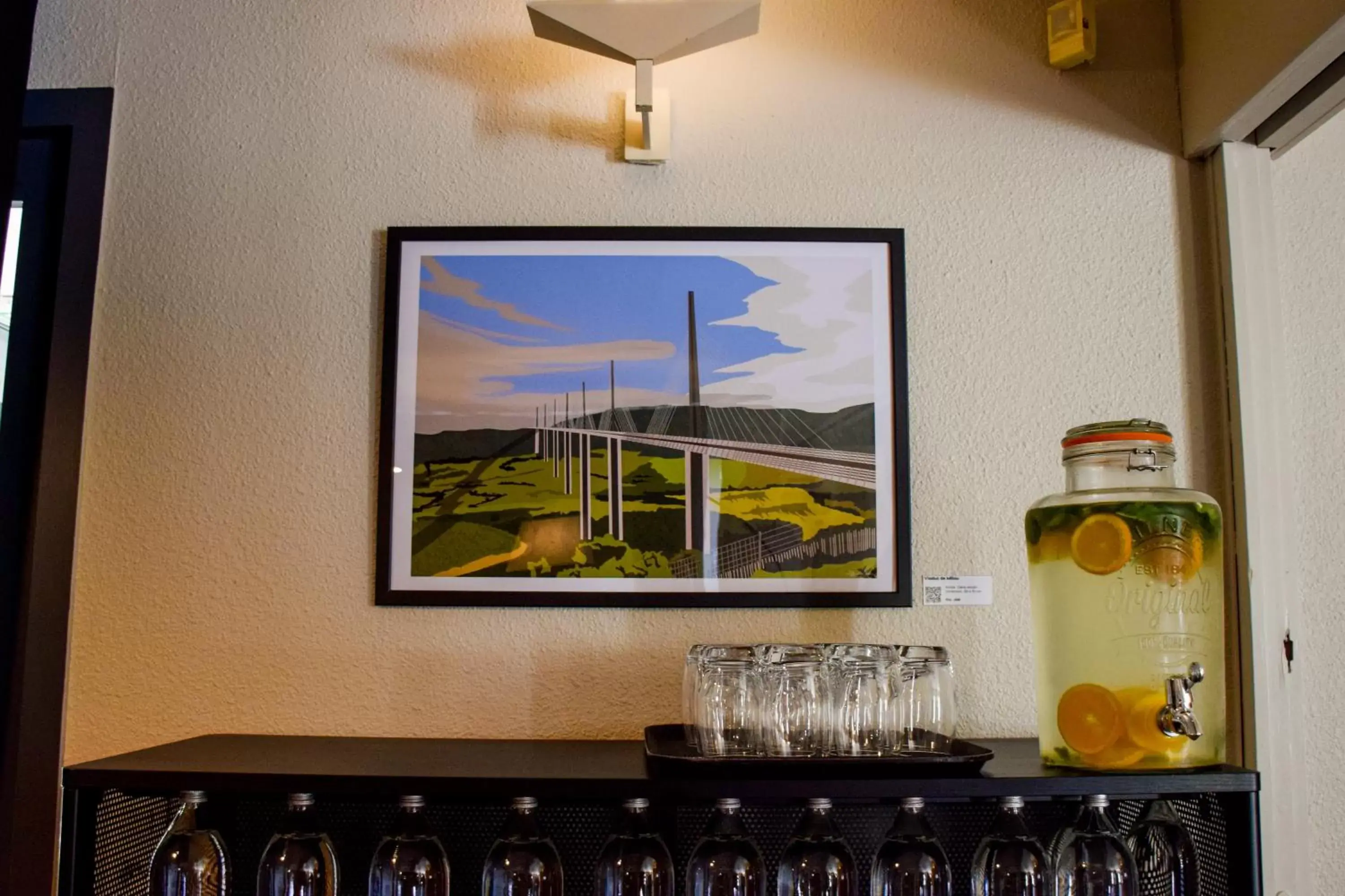 Coffee/tea facilities in Campanile Millau