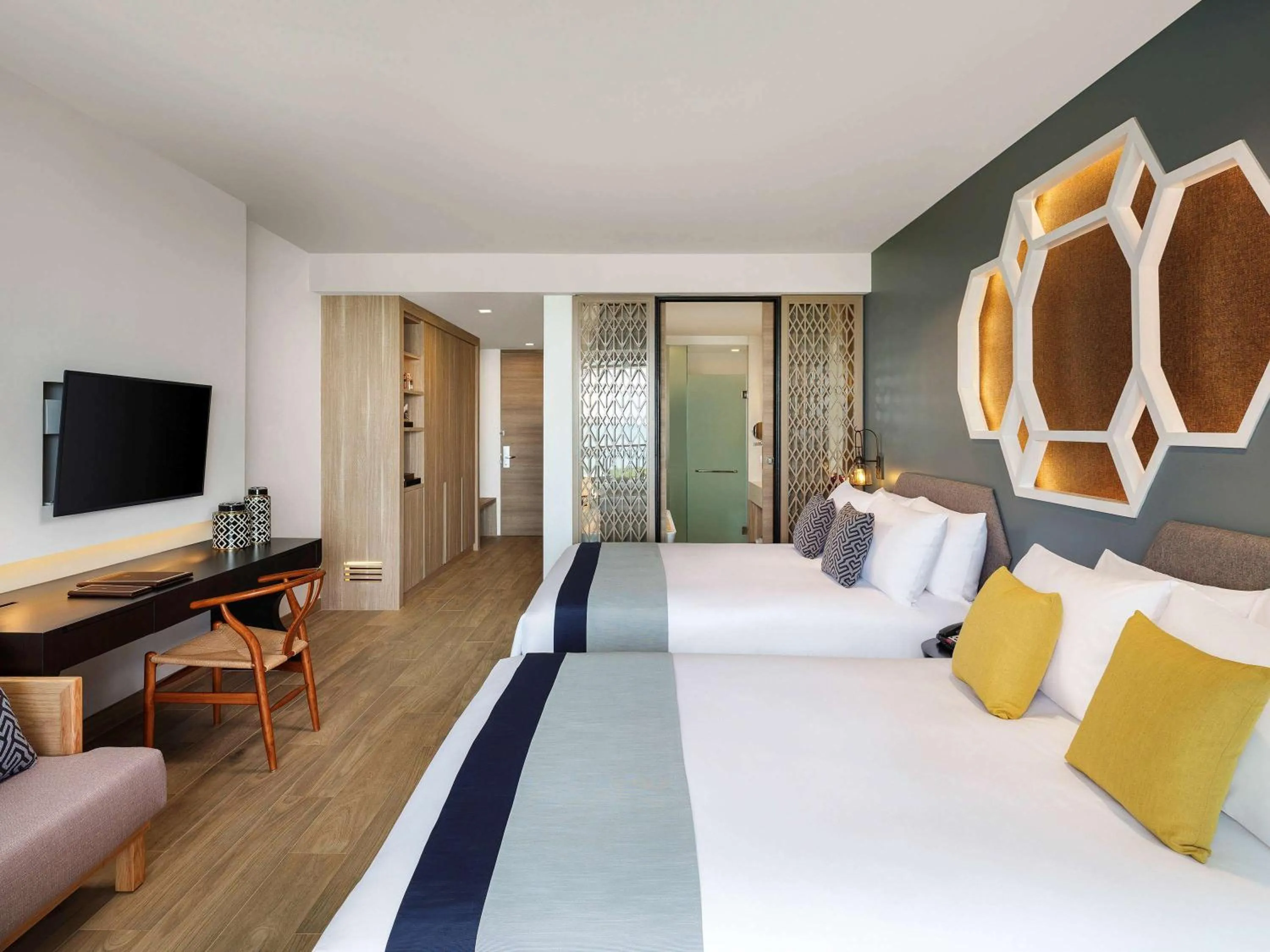 Photo of the whole room, Bed in Avista Grande Phuket Karon - MGallery