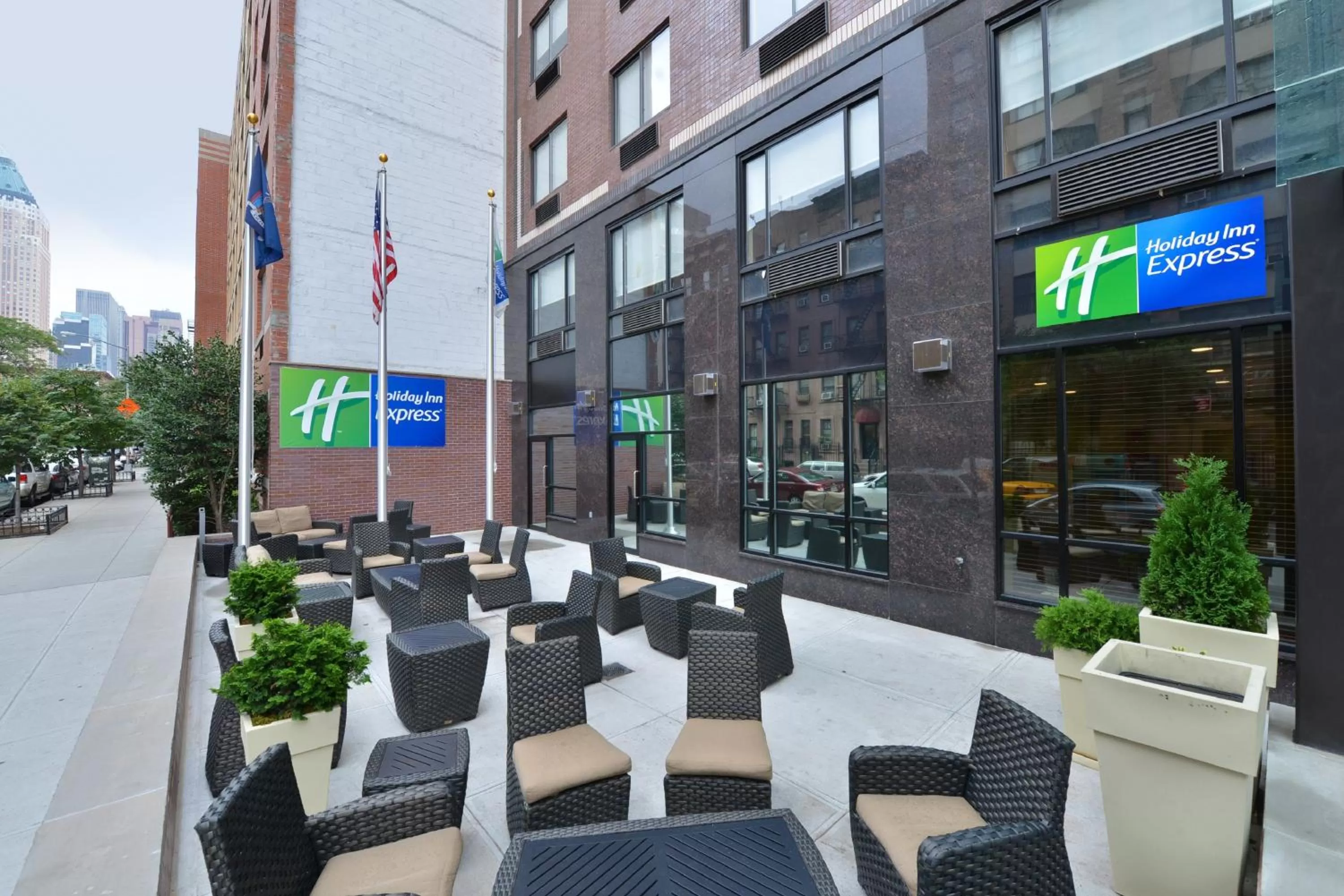 Lobby or reception in Holiday Inn Express Manhattan Midtown West by IHG