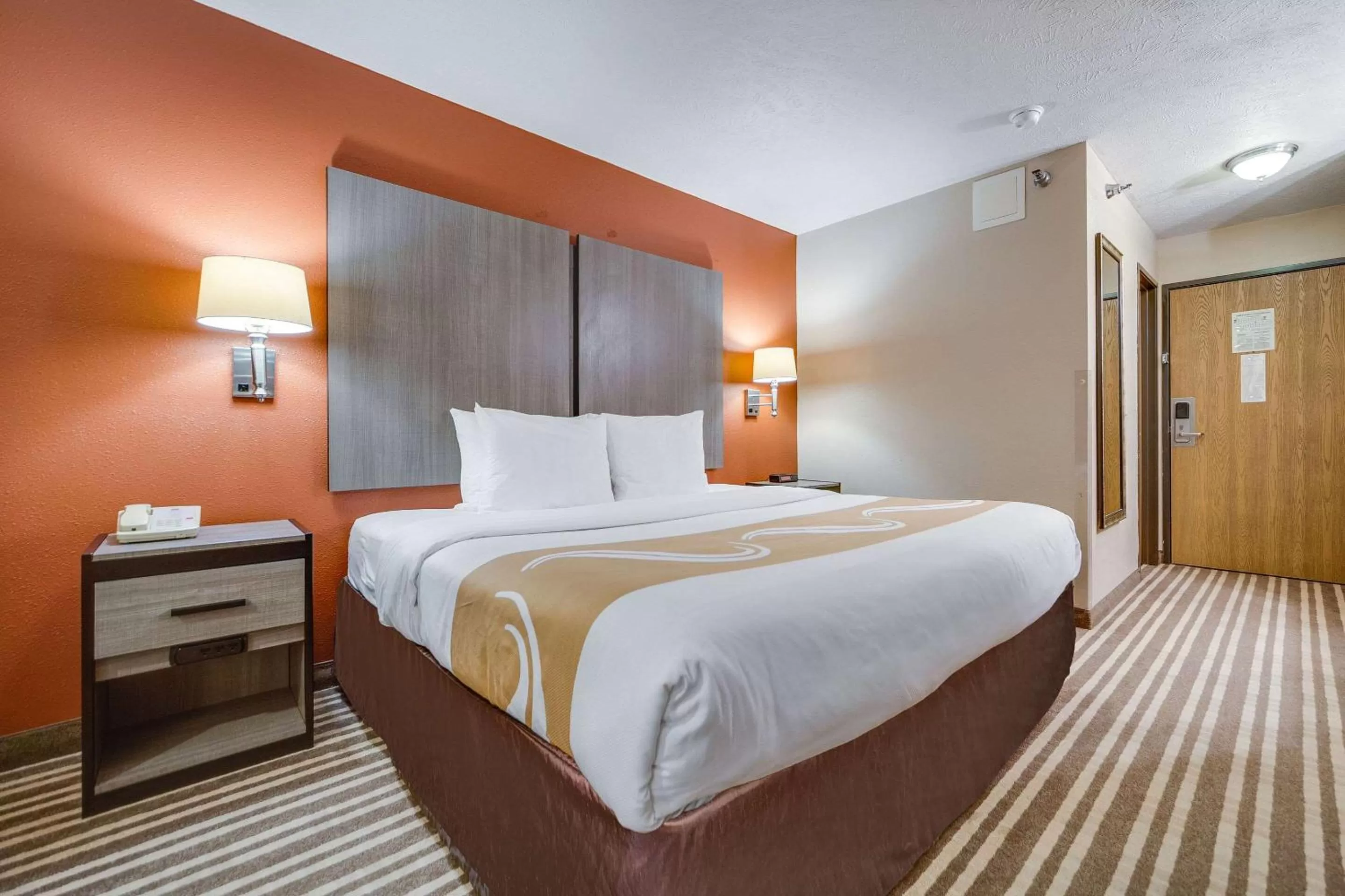 Bedroom, Bed in Quality Inn Hastings